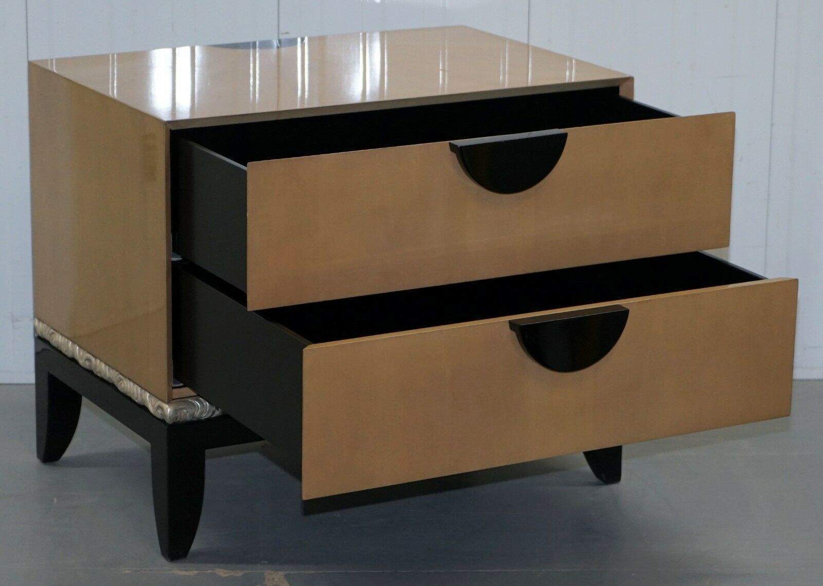 Pair Of Rrp J Robert Scott Cloud Chests Of Drawers 14ct Gold Leaf Glaze photo buy