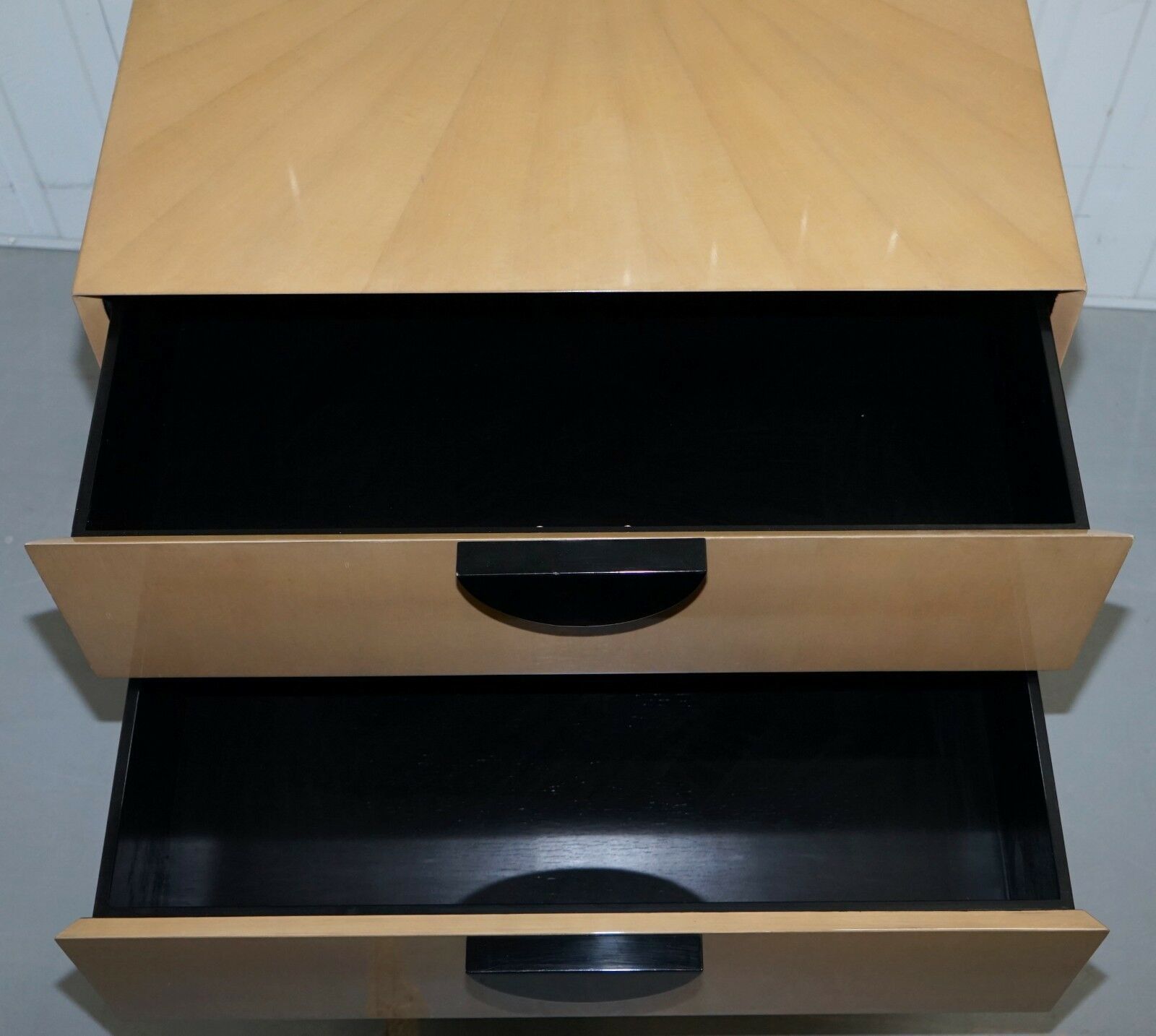 Pair Of Rrp J Robert Scott Cloud Chests Of Drawers 14ct Gold Leaf Glaze photo vintage