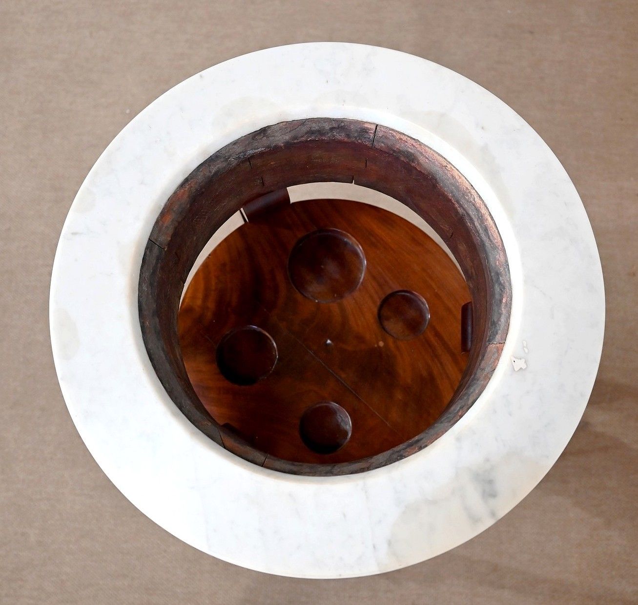 Important Athenian Barbière, In Burl Mahogany Veneer, Empire Period   Early 19th Century photo 2992.15
