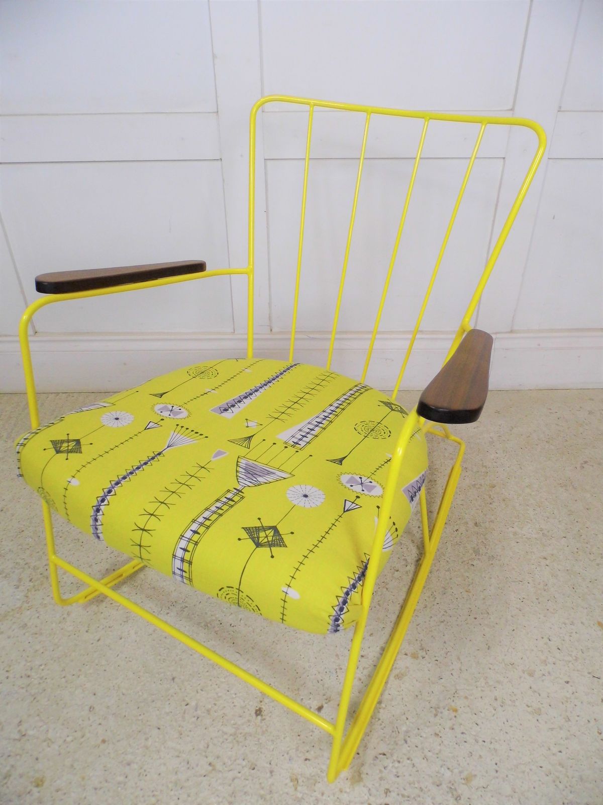photo furniture Vintage Retro Ernest Race Antelope Rocking Armchair Restyled Unique 50s Chair