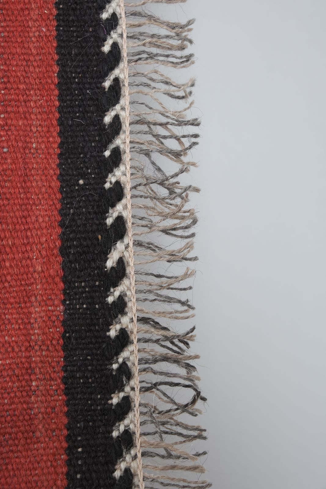 photo for sale Vintage Turkish Handmade Kilim Rug 5'1'' X 11'11''