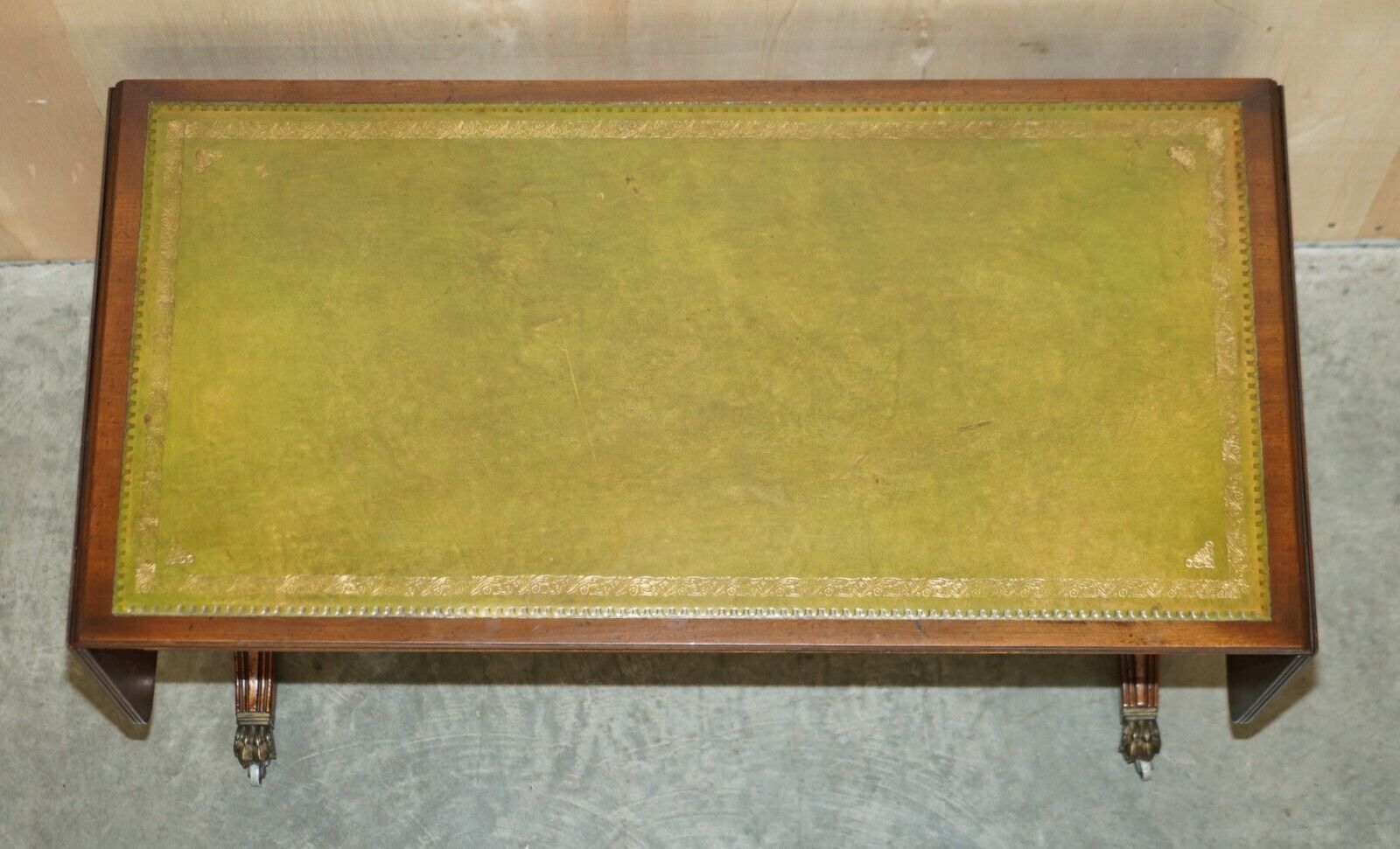 Very Large Vintage Bevan Funnell Extending Green Leather Coffee Cocktail Table photo 1350.0