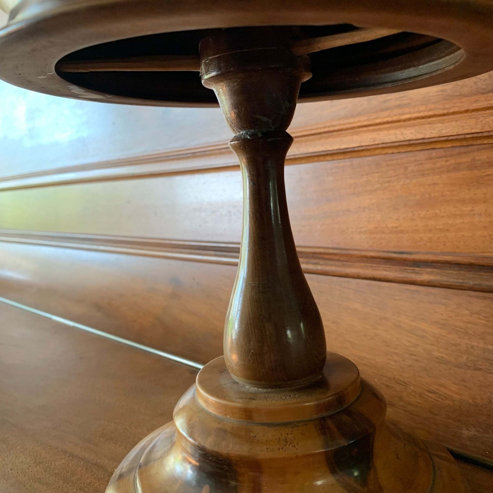 photo vinterior Wooden Mushroom Lamp