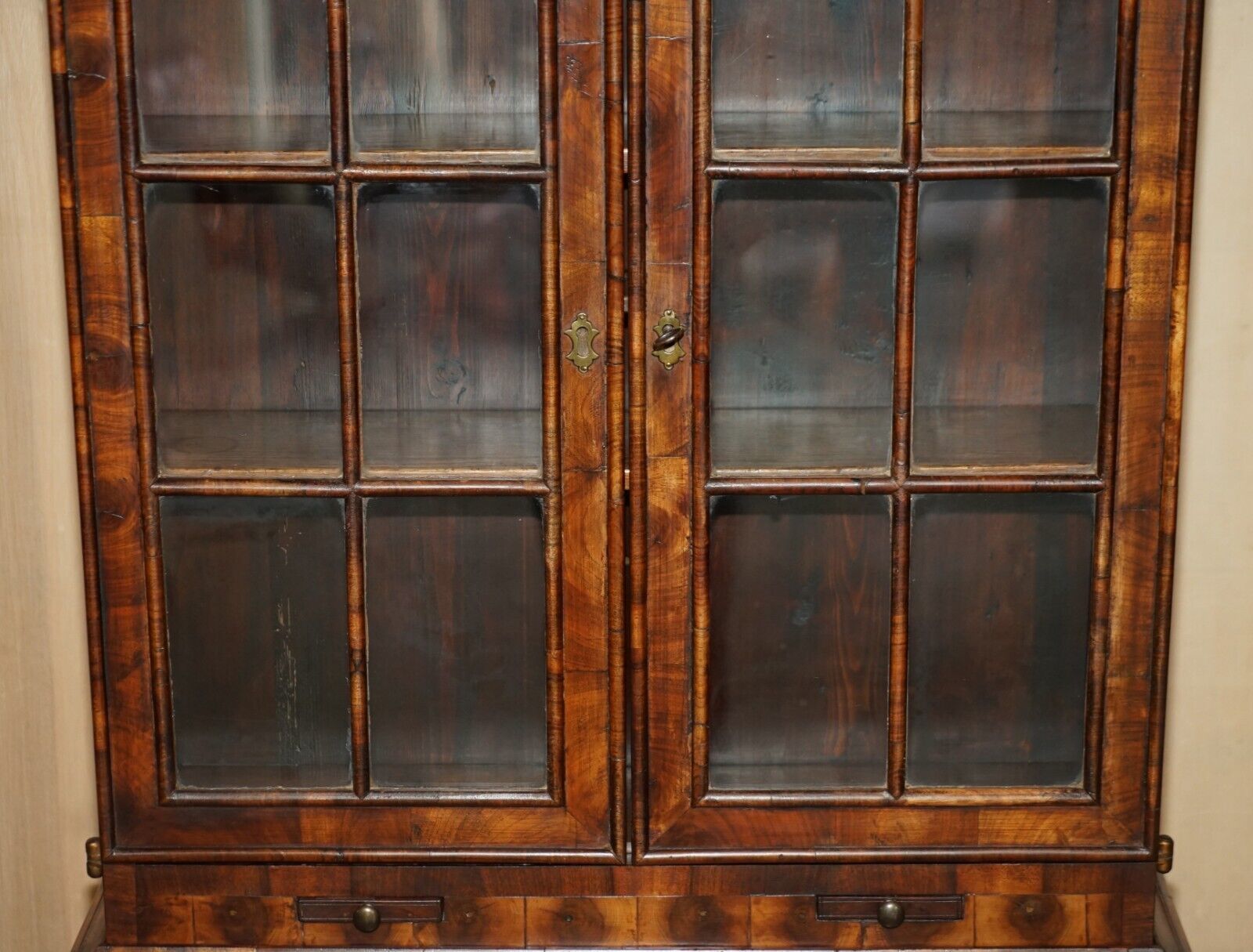 Fine Antique Georgian Circa 1780 Oyster Venner Bureau Bookcase Chest Of Drawers photo Furniture