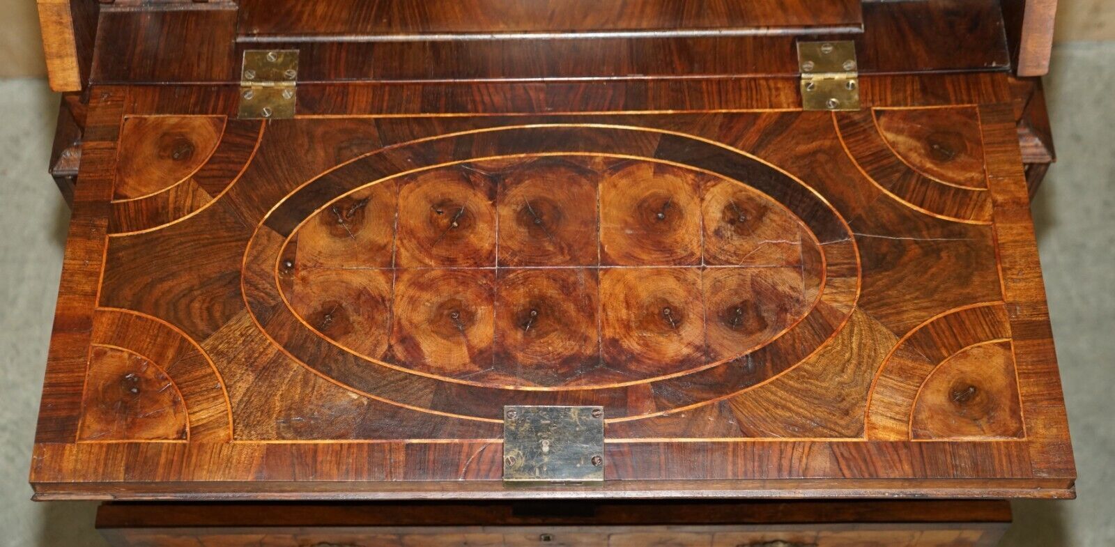 Furniture Fine Antique Georgian Circa 1780 Oyster Venner Bureau Bookcase Chest Of Drawers photo