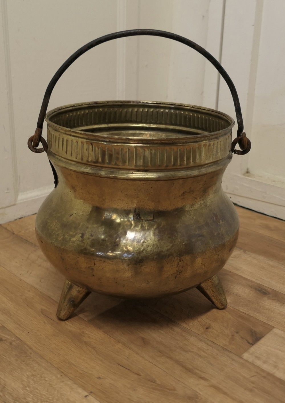19th Century Pot Belly, Brass Coal Bucket On Feet