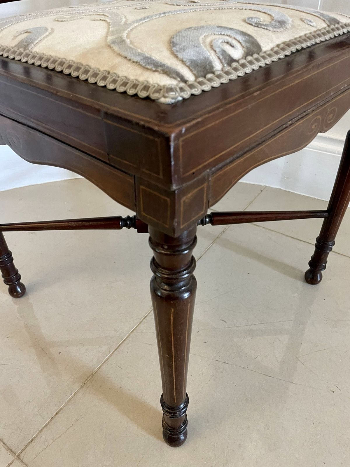 Furniture Antique Quality Mahogany Inlaid Corner Chair photo