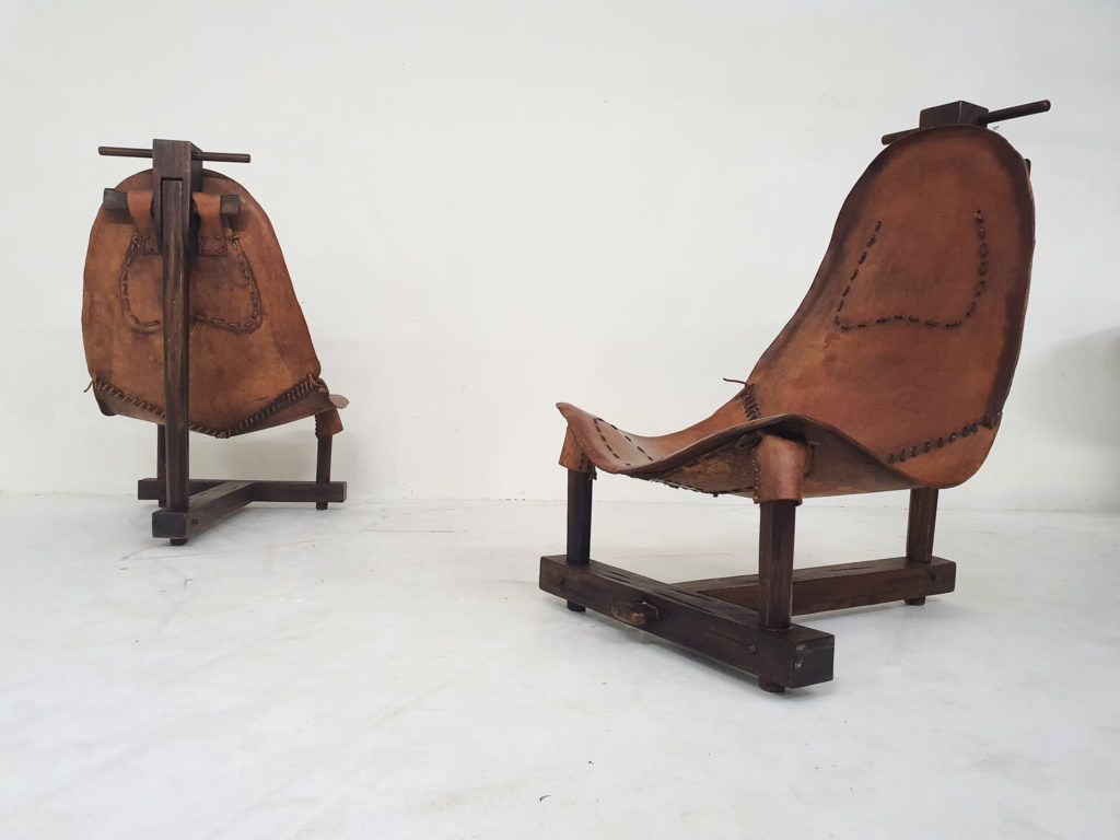 Set Van Twee Lounge Fauteuils In Zadelleer, Brazilië, Ca. Jaren 1960