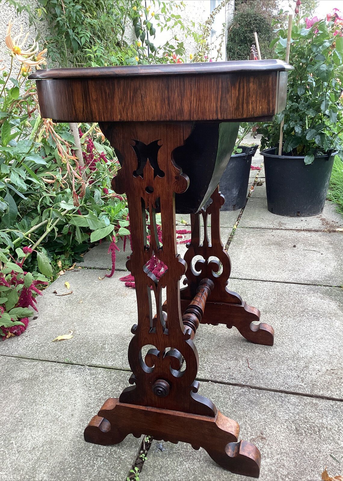 Beautiful Victorian Rosewood Sewing Work Table Ornate Legs Turned Stretcher photo vinterior