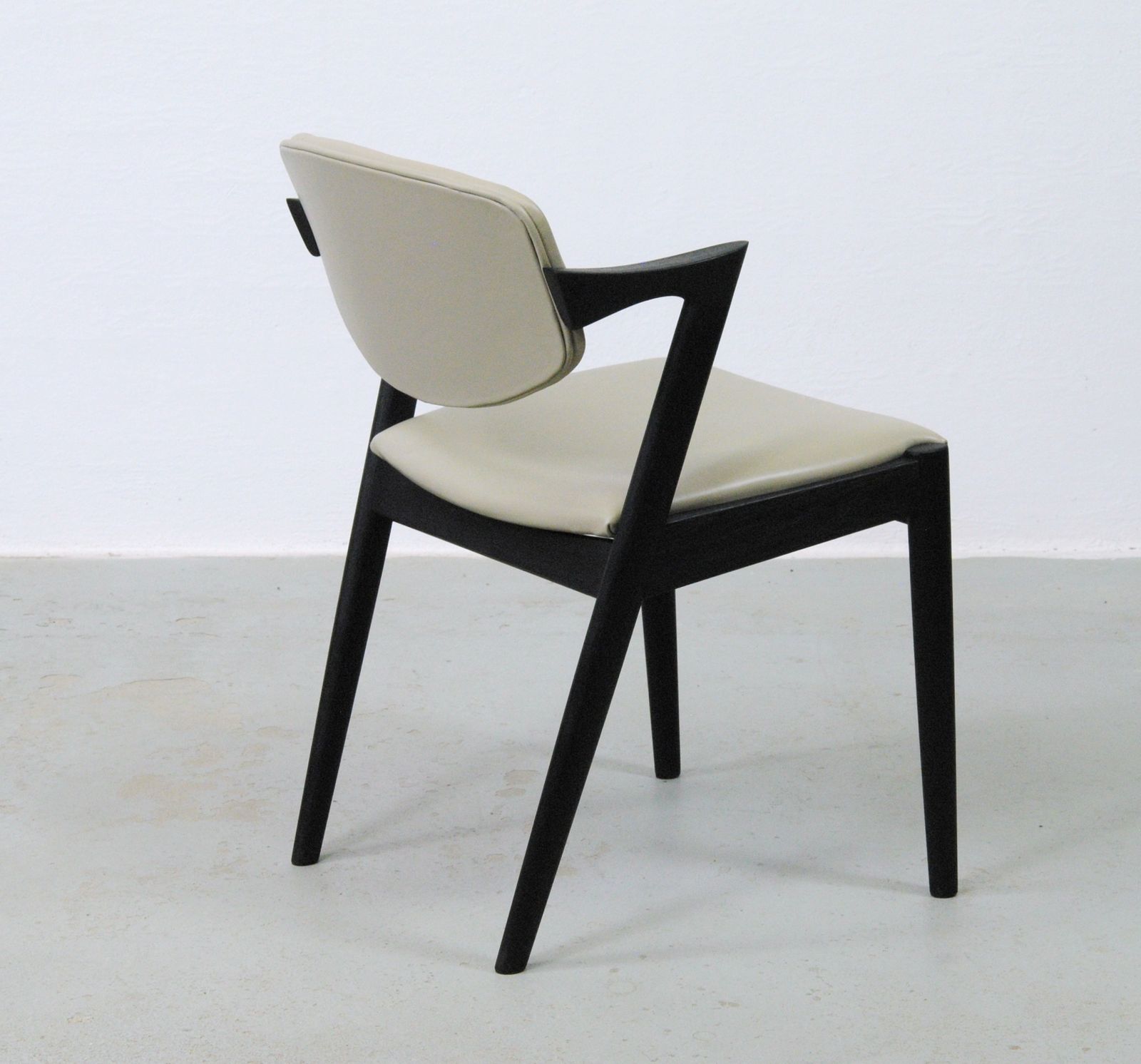 Set Of 8 Fully Restored And Ebonized Kai Kristiansen Dining Chairs Inc. Custom Reupholstery 1960's photo buy