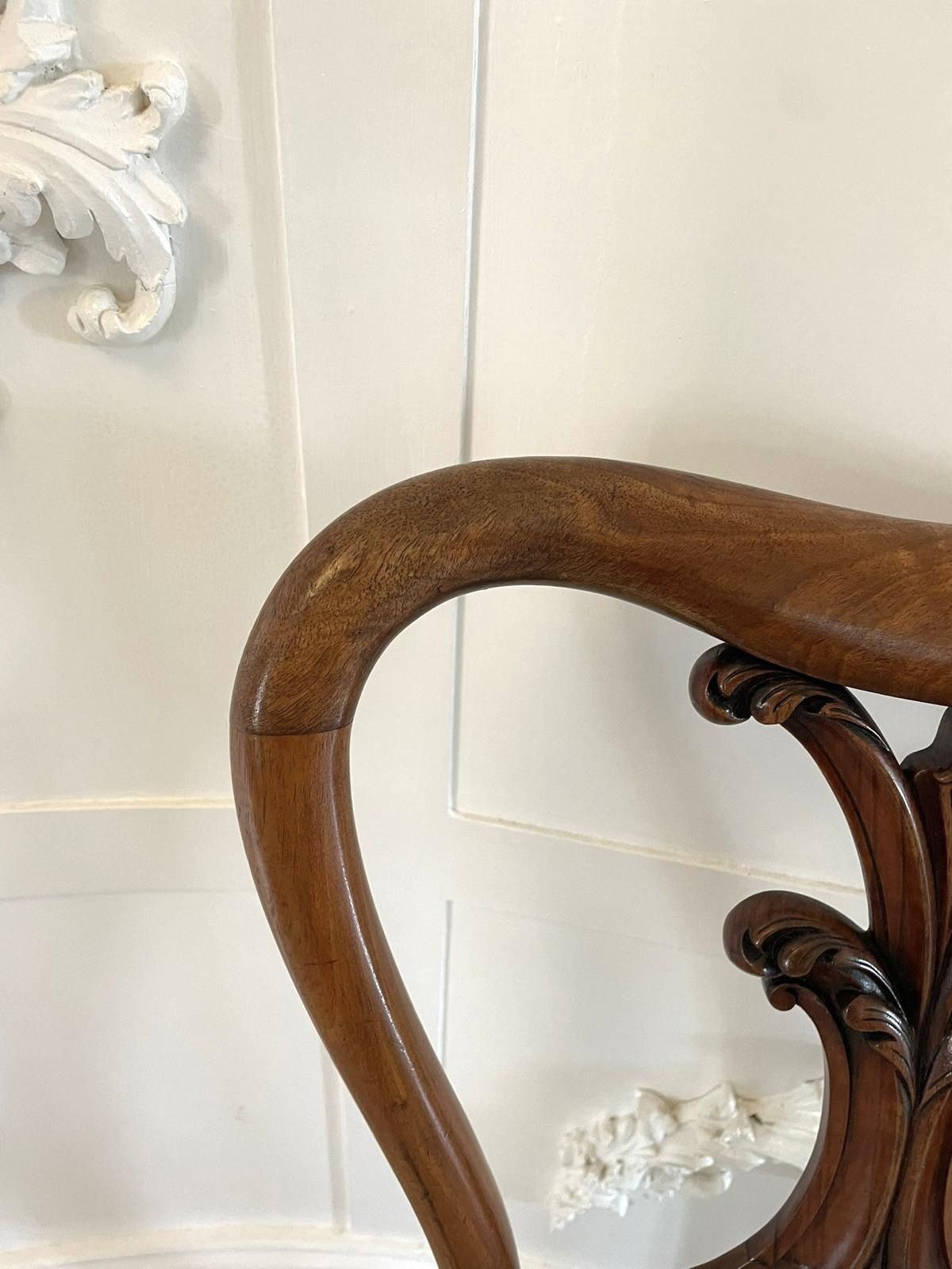 1095.0 Pair Of Antique Quality Carved Walnut Side Chairs photo
