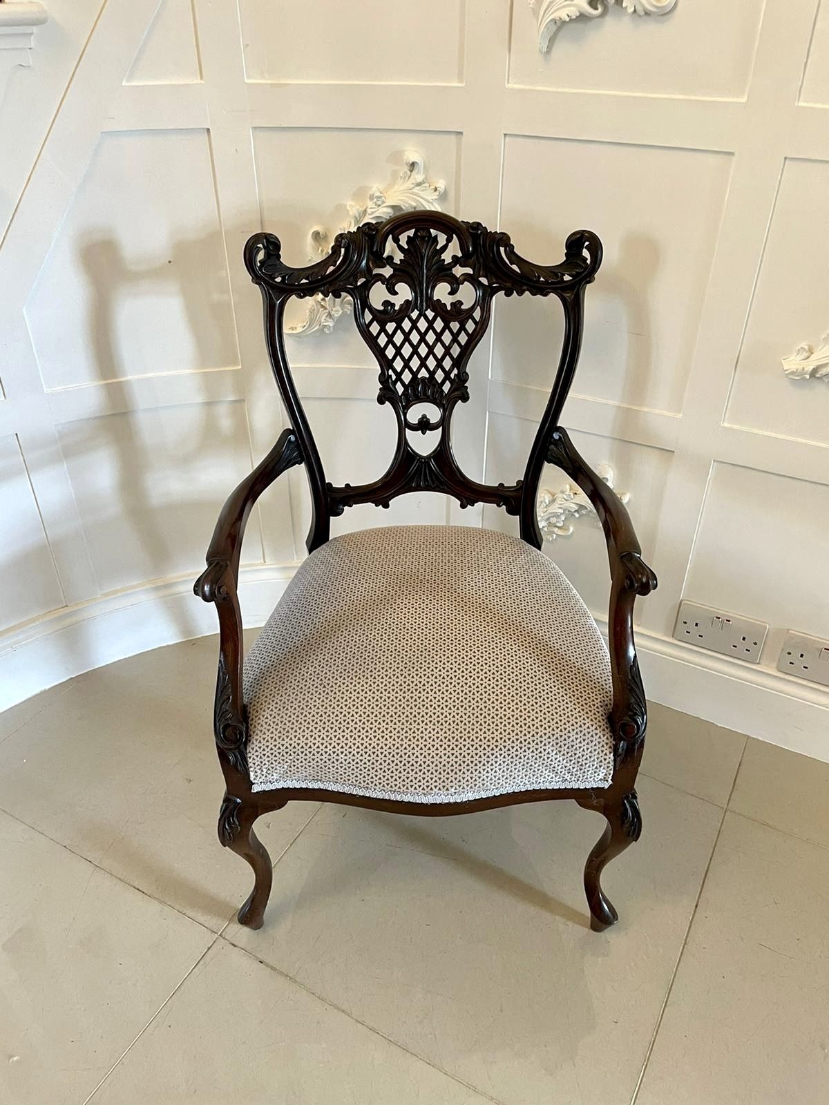 Fine Quality Antique Mahogany Carved Desk Chair photo vintage
