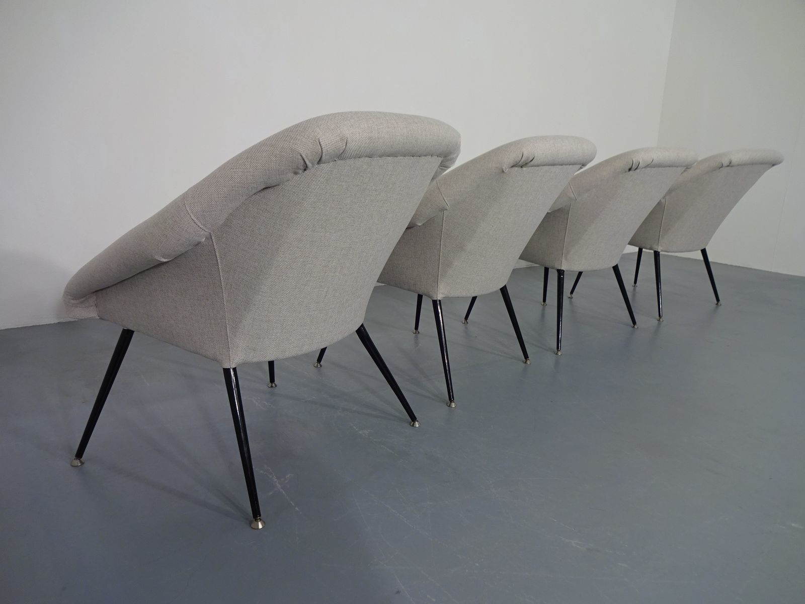Mid Century Lounge Chairs, Set Of 4 photo vinterior