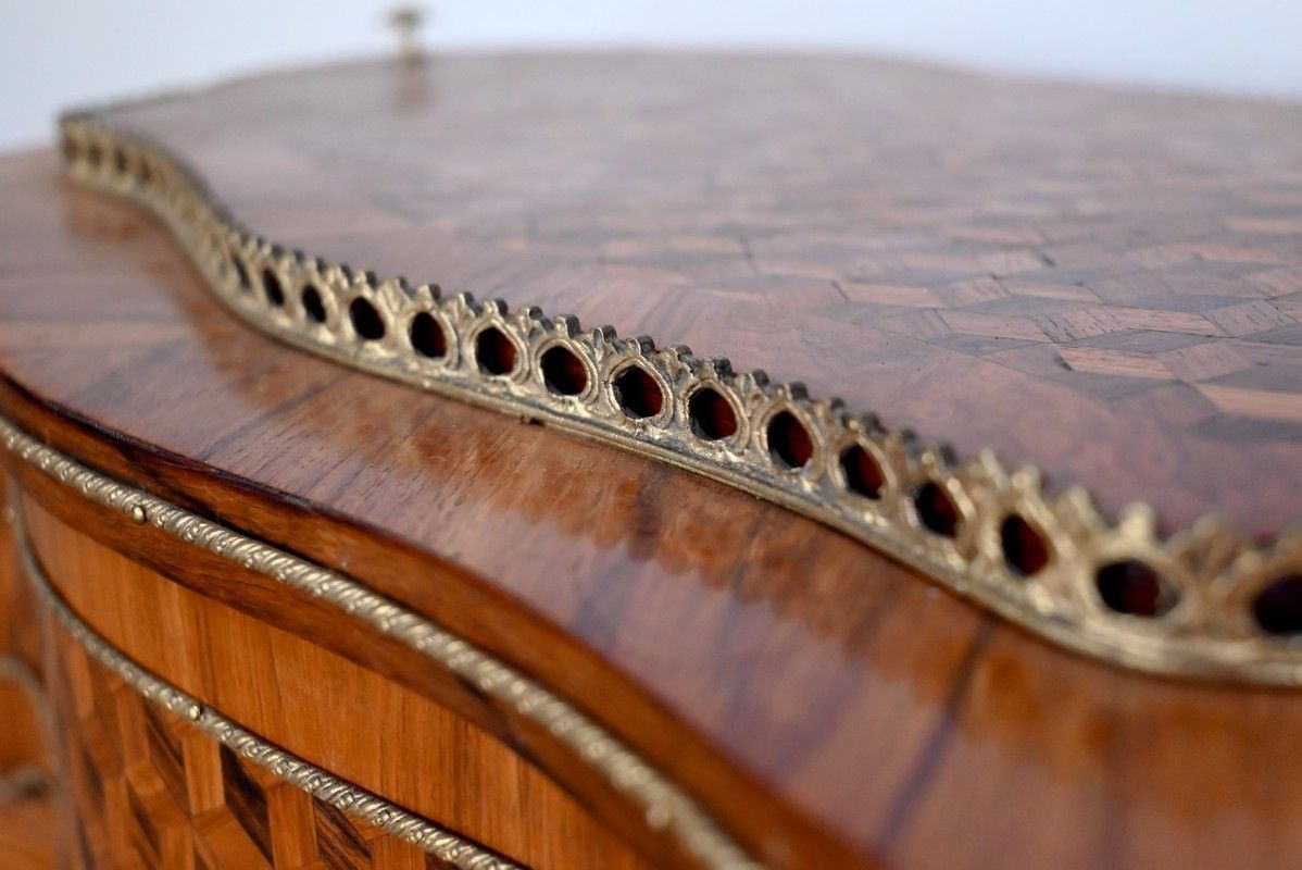 Planter In Marquetry, Louis XV Style, Napoleon III Period   Mid 19th Century photo vintage