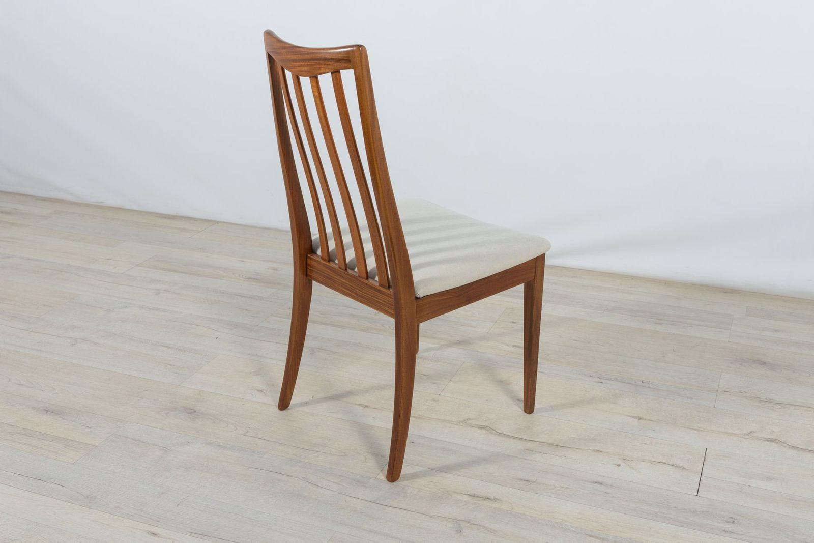 photo furniture Mid Century Teak Dining Chairs By Leslie Dandy For G Plan, 1960s, Set Of 4