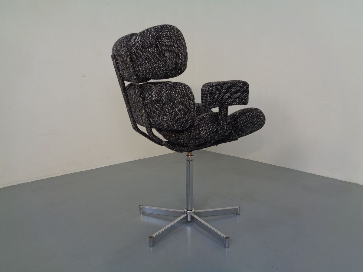 Italian Swivel Chair  1960s, Vintage photo Furniture