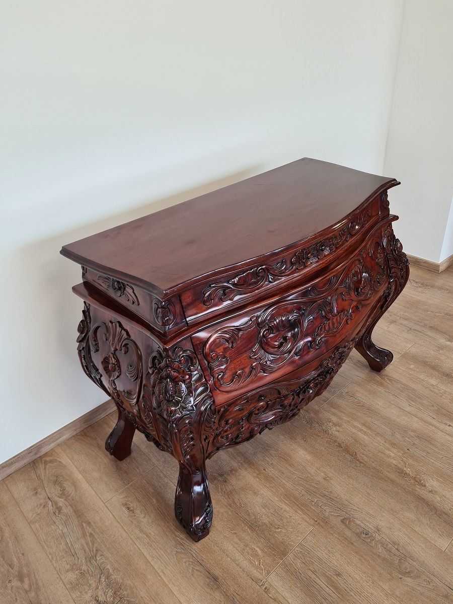 photo furniture Beautiful Baroque Chest Of Drawers