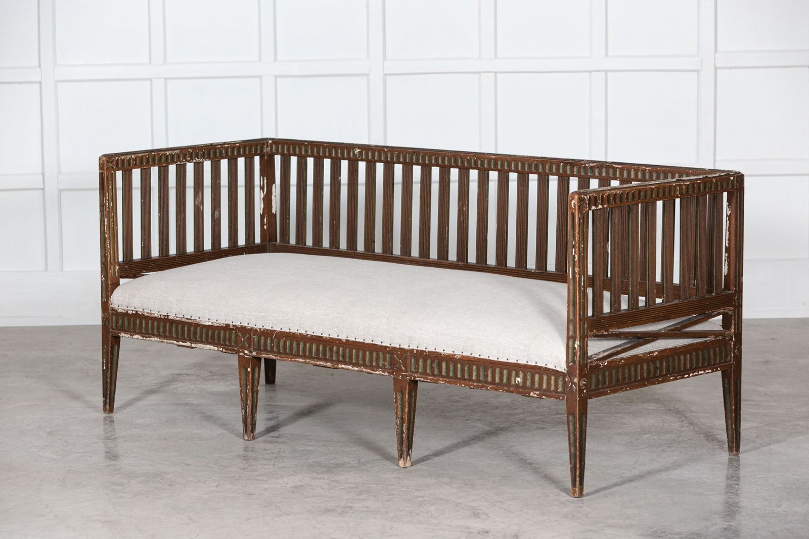 Swedish Painted Gustavian Sofa   Daybed photo 6450.0