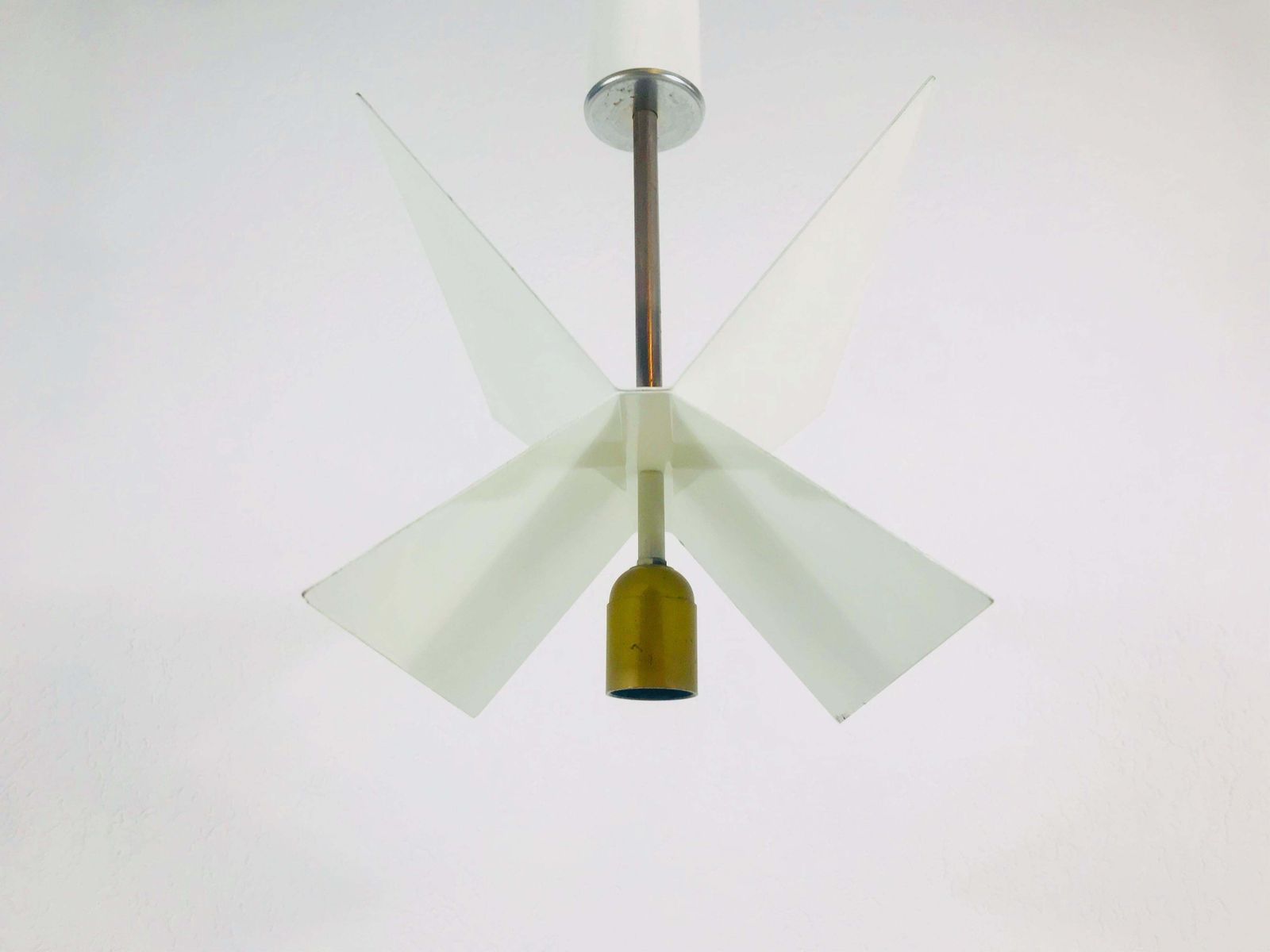 White Metal Italian Space Age Chandelier‚ X Shape’, 1960s, Italy photo vinterior