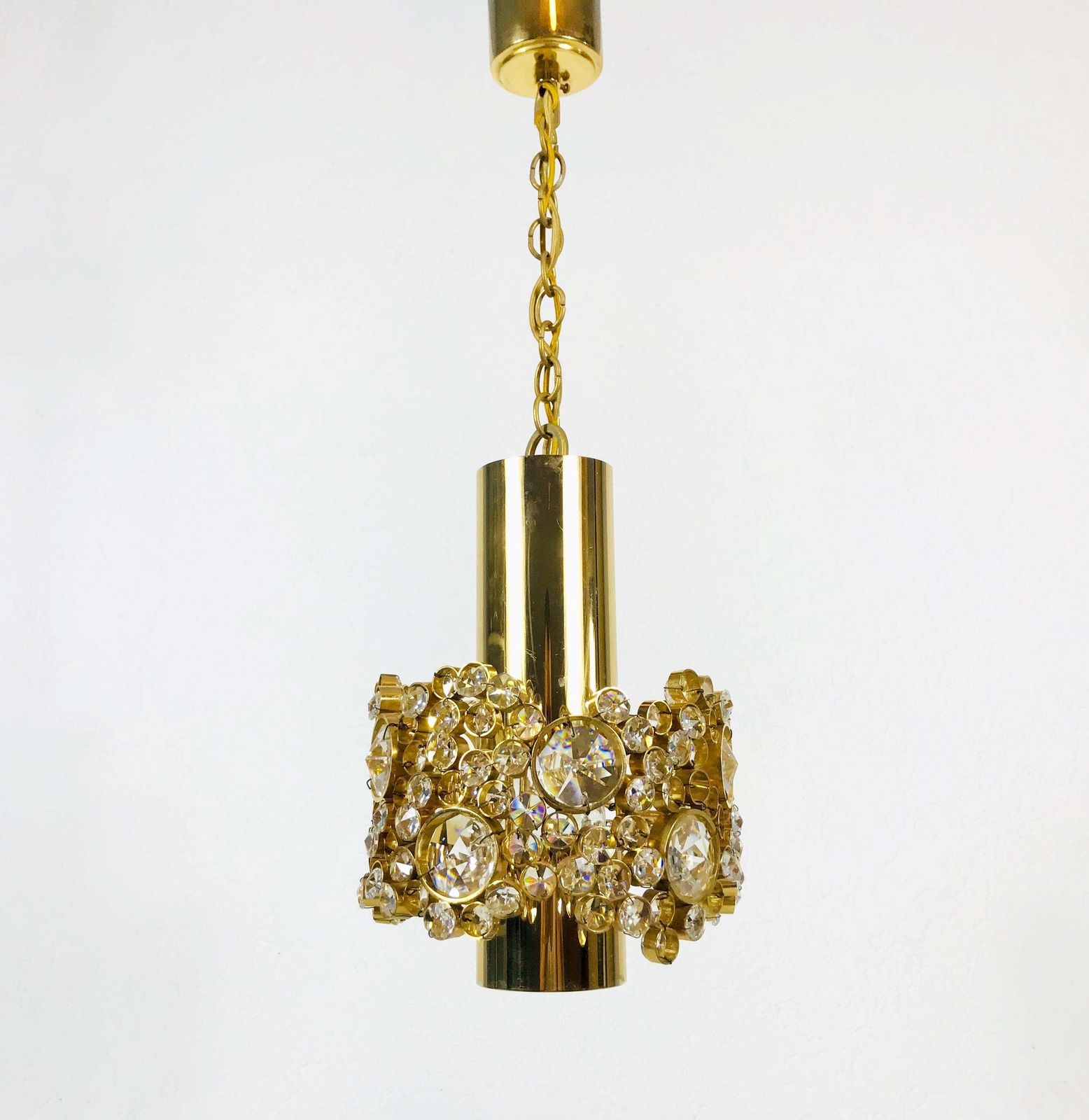 photo vintage Pair Of Gilt Brass And Crystal Glass Chandeliers By Palwa, Germany, 1970s