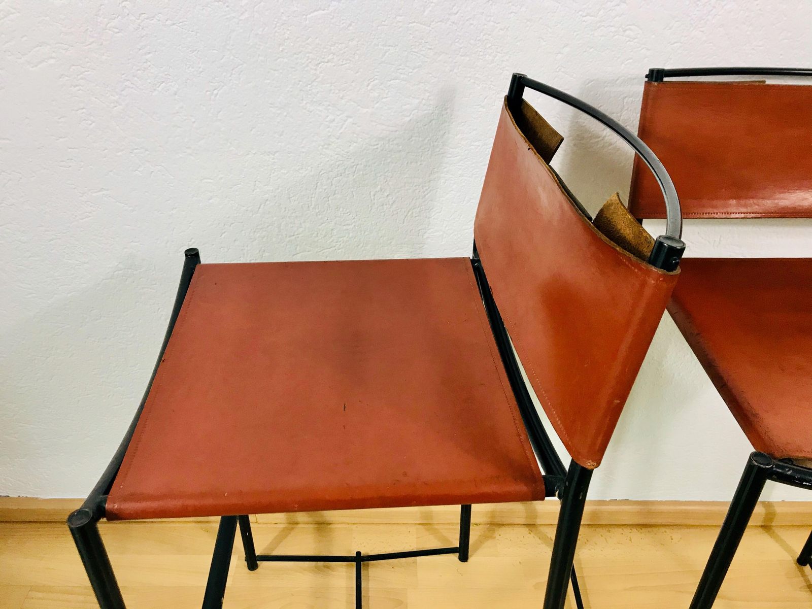 1502.0 Pair Of Natural Leather Barstools By G. Belotti For Alias, 1970s, Italy photo