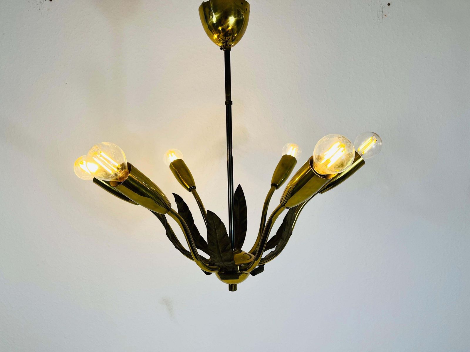Midcentury Brass 8 Arm Sputnik Chandelier By Vereinigte Werkstätte, 1960s photo buy