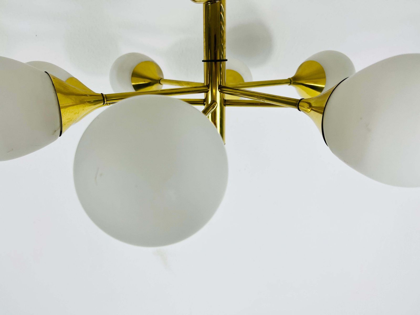 Exceptional Mid Century Modern Brass Kaiser 6 Arm Space Age Chandelier, 1960s photo vinterior