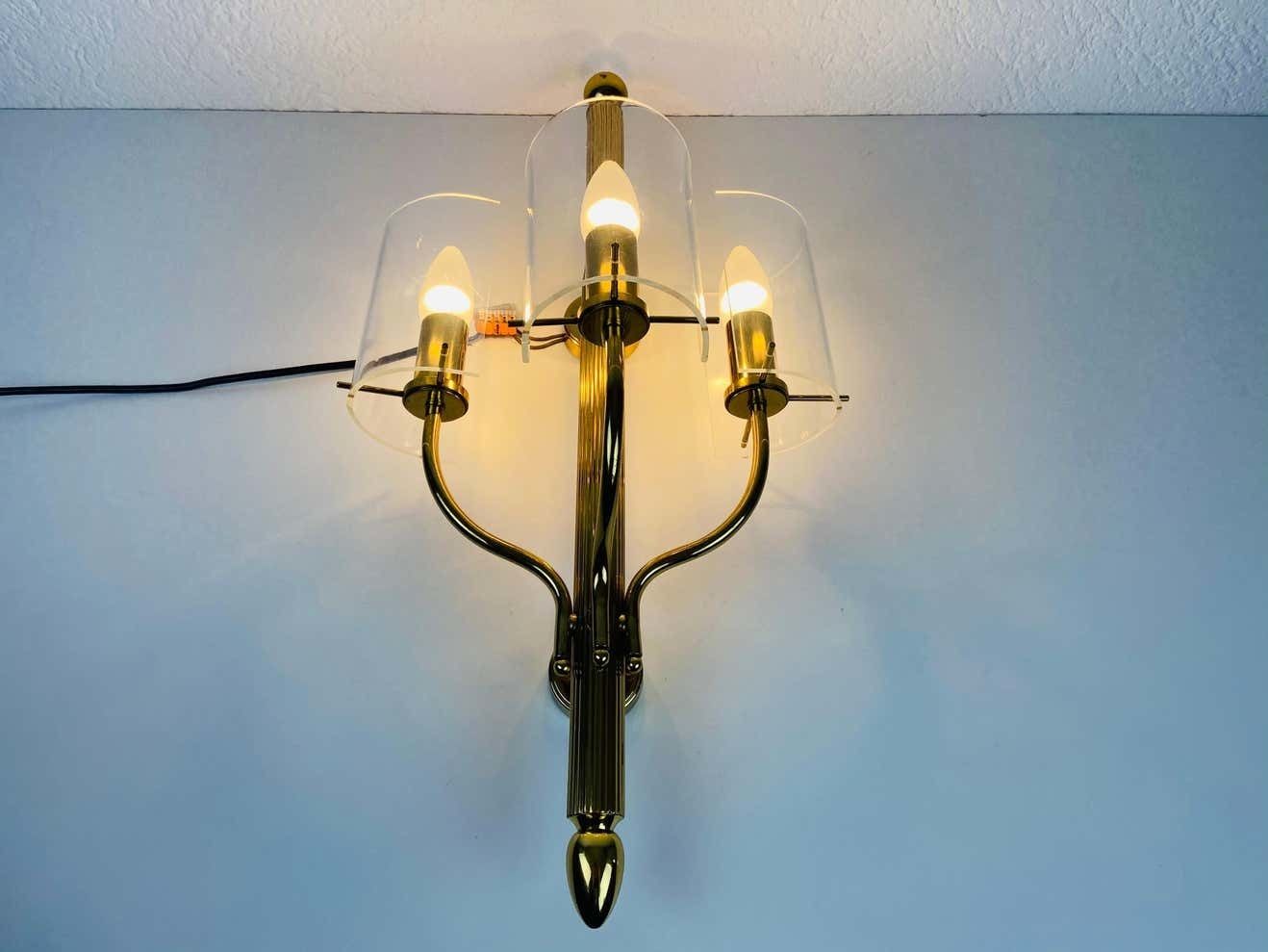 2193.0 Huge Pair Of Mid Century Modern Brass And Perspex Cinema Wall Lamps, 1950s photo