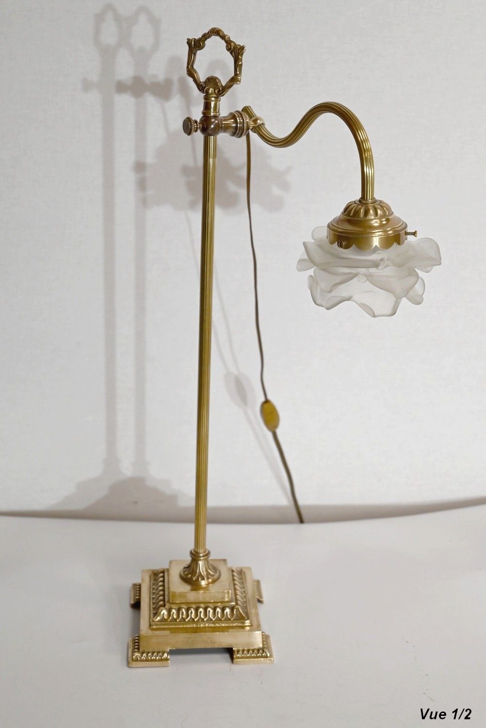 Small Tulip Lamp In Glass And Bronze, Adjustable, Art Deco – 1920 photo vintage