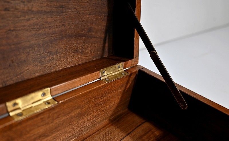 photo vinterior Box In Marquetry Of Various Woods   Early 20th Century