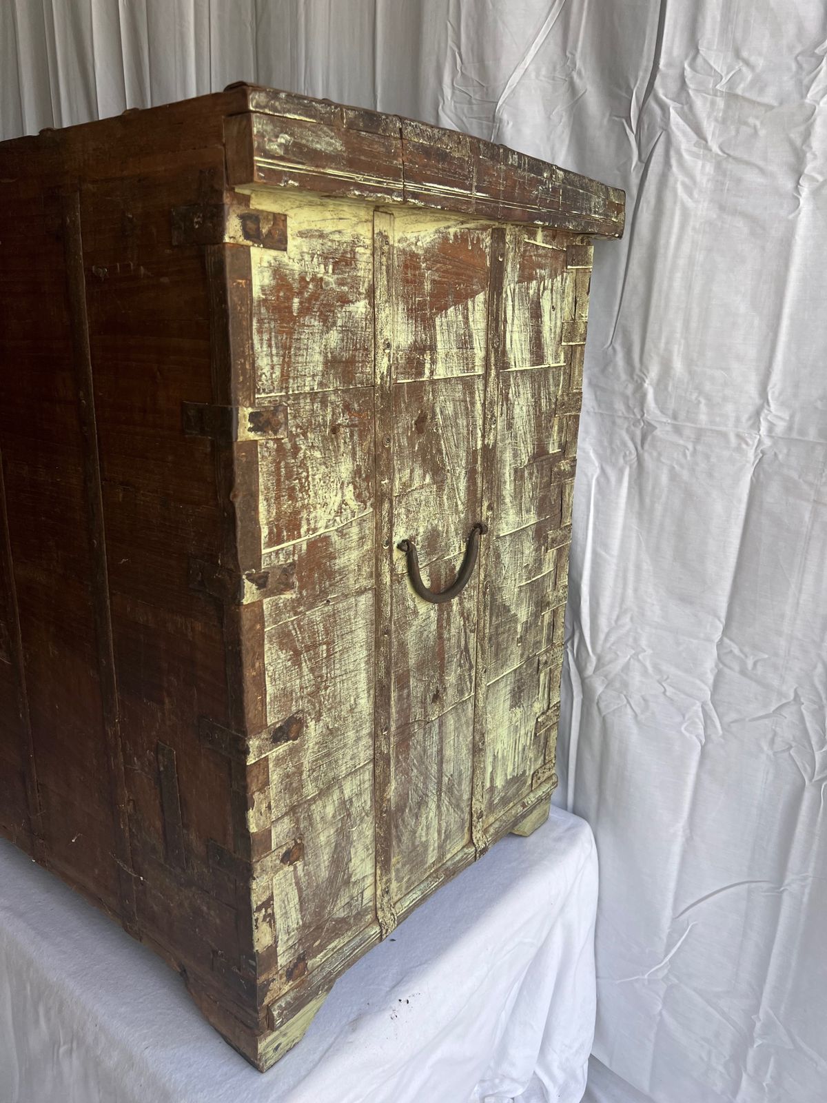 A Stylish Iron Bound Indian Rajasthan Vintage Hardwood Chest photo Furniture