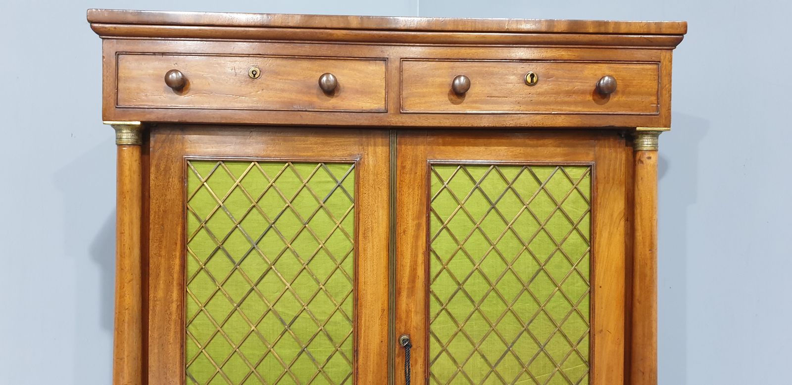 Superb Regency Mahogany Side Cabinet photo vinterior