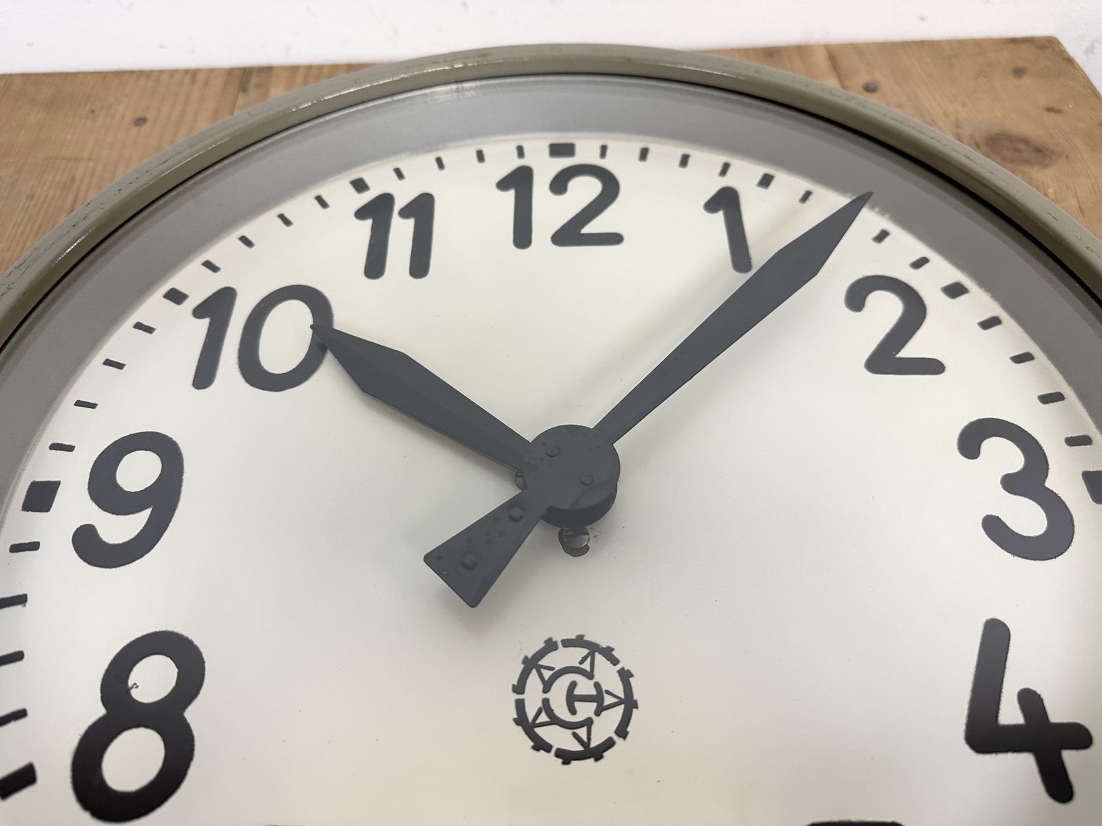 photo vintage Industrial Factory Wall Clock From Chronotechna, 1950s, 2x