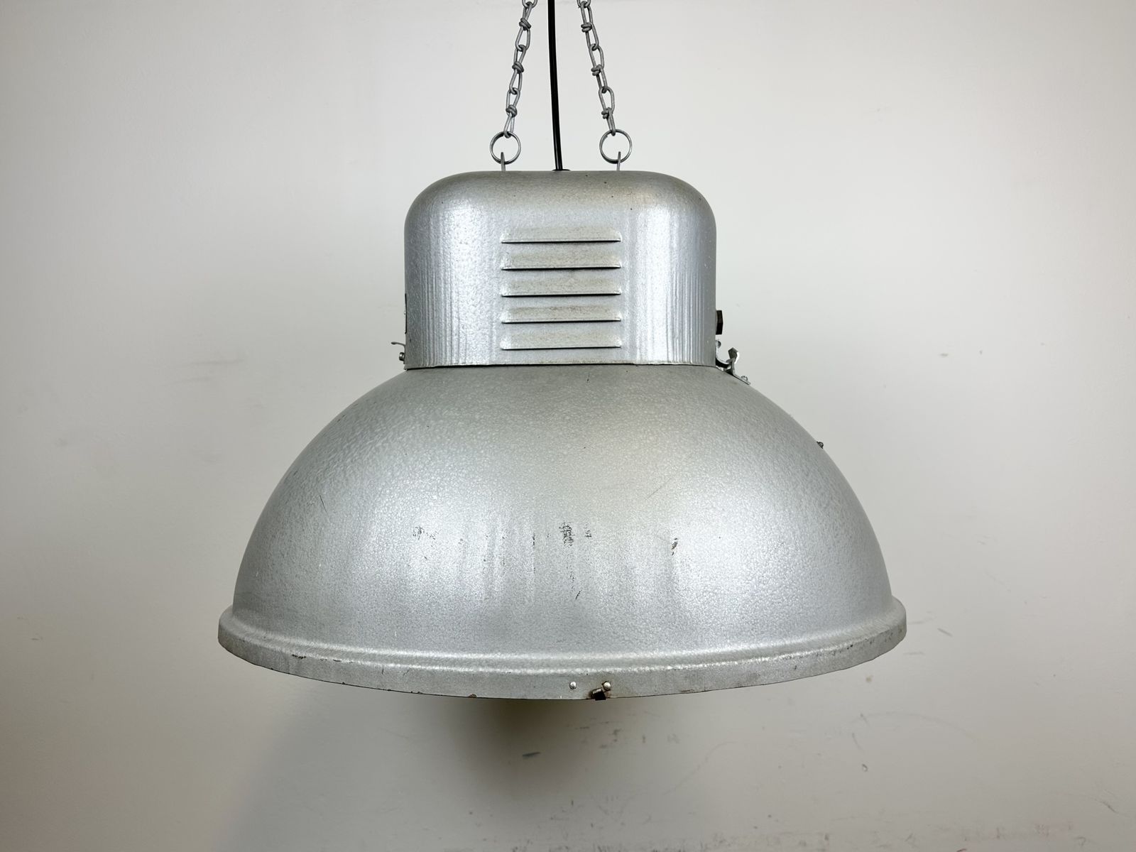 photo vinterior Large Oval Industrial Polish Factory Pendant Lamp From Predom Mesko, 1960s, 6x