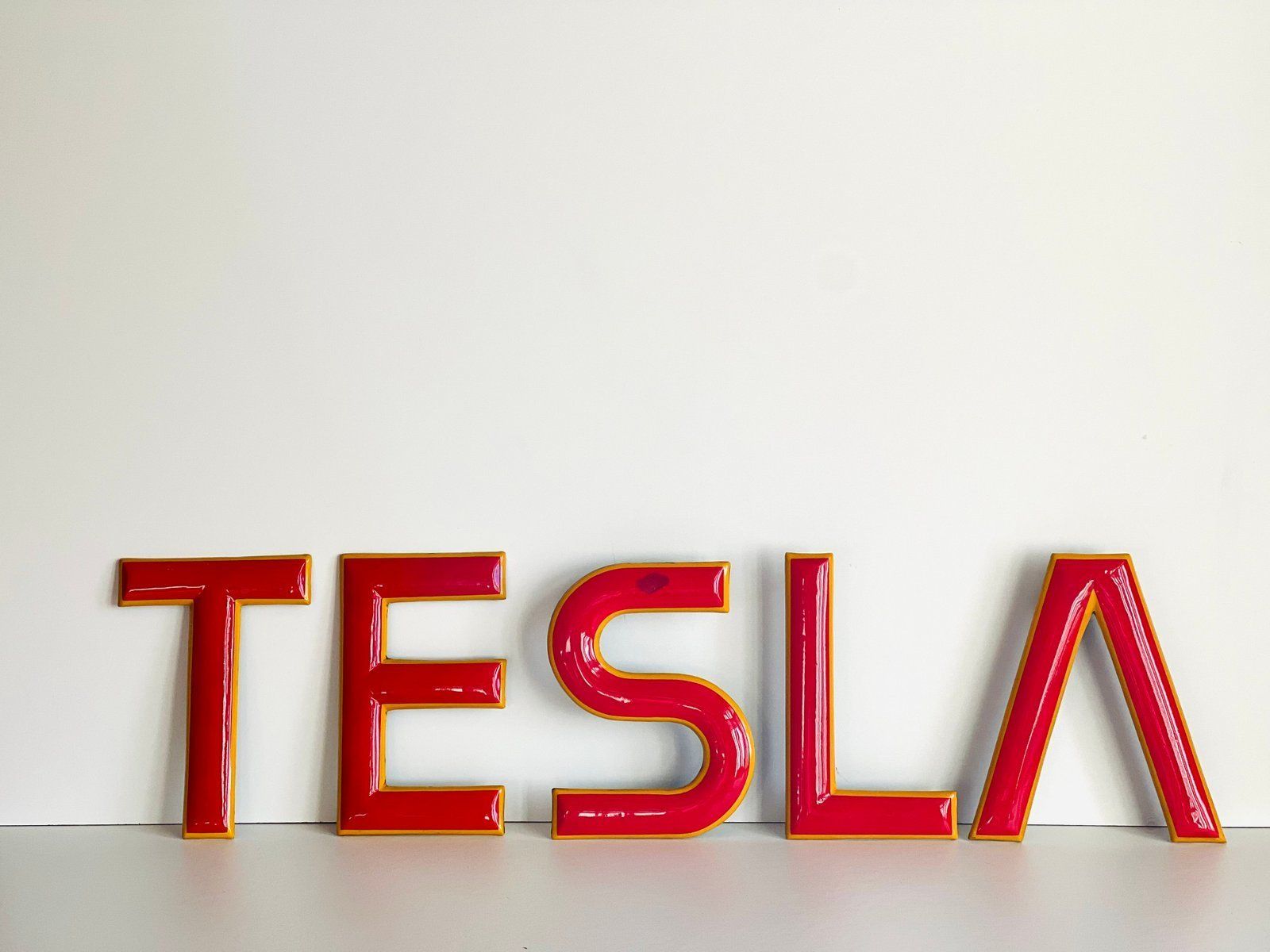 Industrieel Letterbord Van Tesla, Set Van 5 photo vinterior