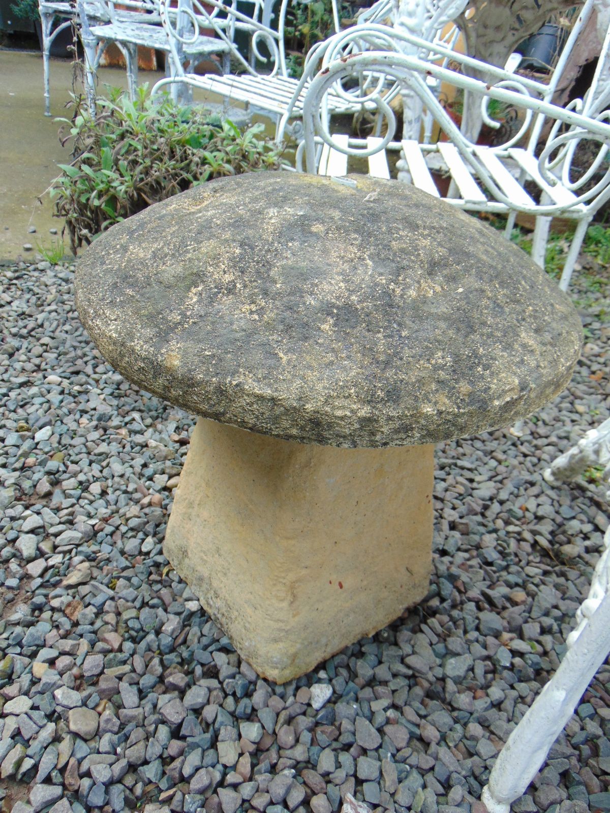 Weathered Reconstituted Stone, Staddle Stone, Mushroom Water Feature/Fountain photo 325.0
