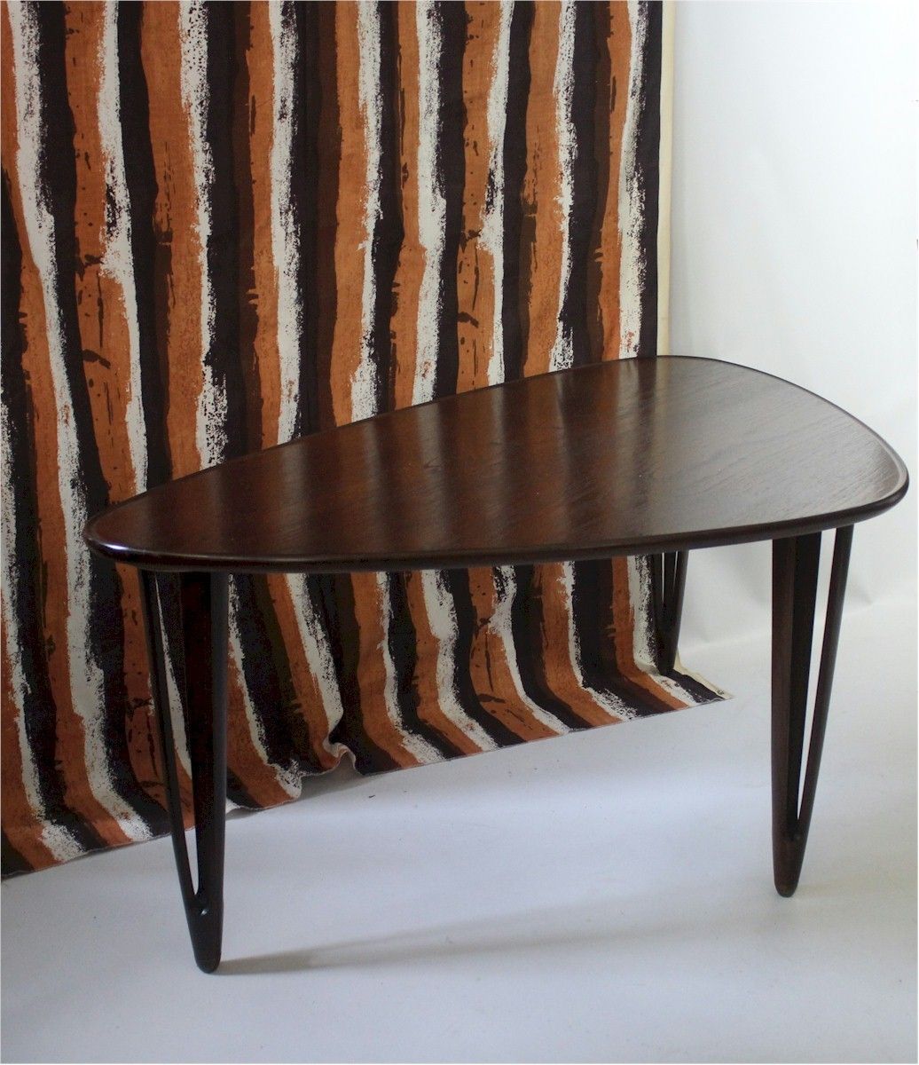 photo vinterior Danish Triangular Teak Coffee Table From Bc Møbler