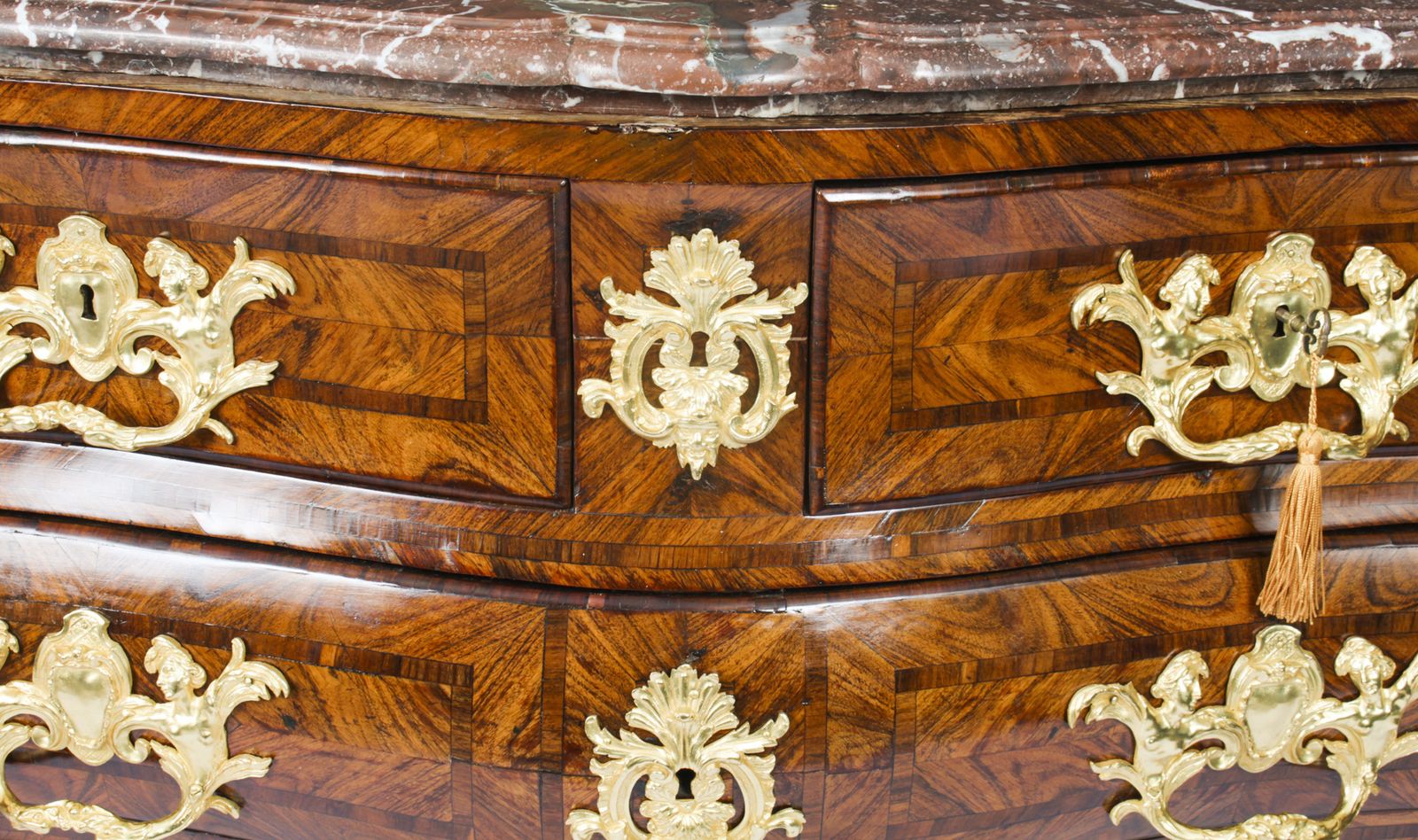 photo furniture Antique French Régence Kingwood Ormolu Mounted Commode Circa 1720 18th C
