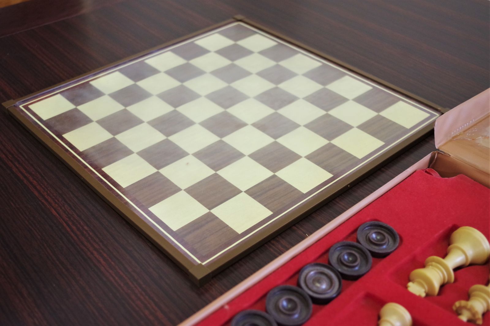 Made In Italy Chessboard From The 1970s photo buy