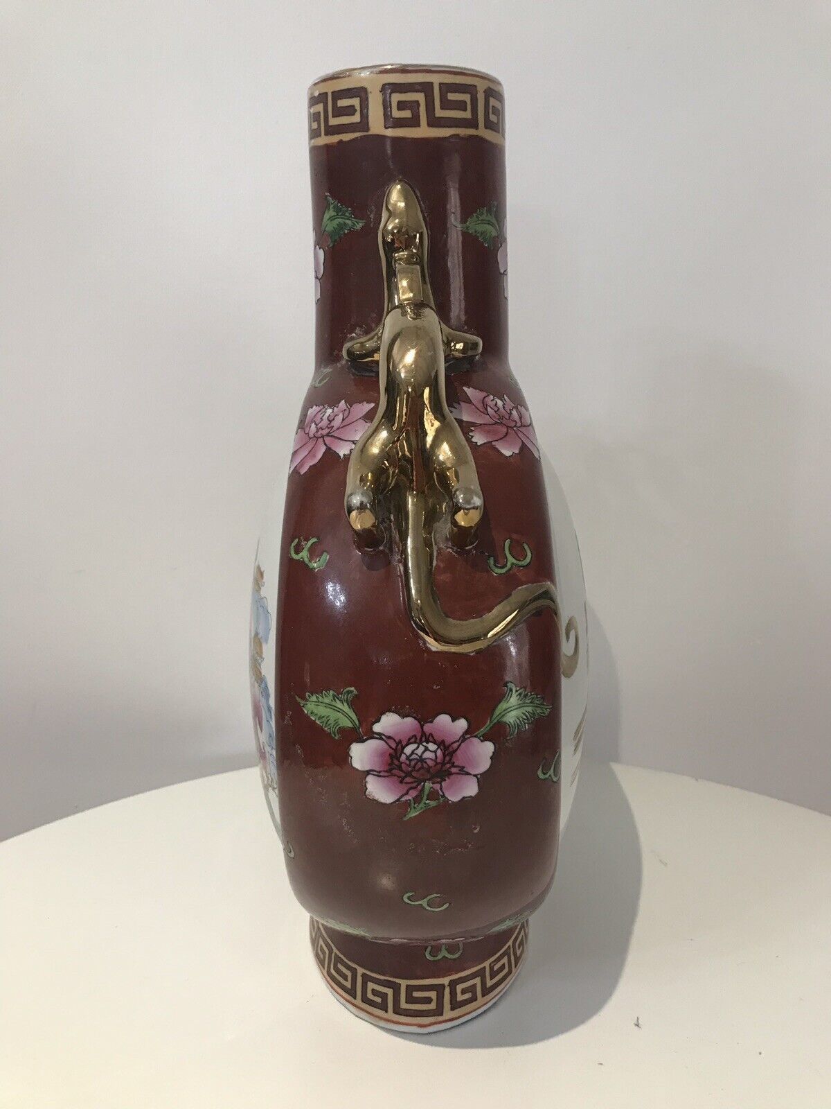 Cantonese Hand Painted Guilt Komodo Dragon Handled Vase photo Home Decor