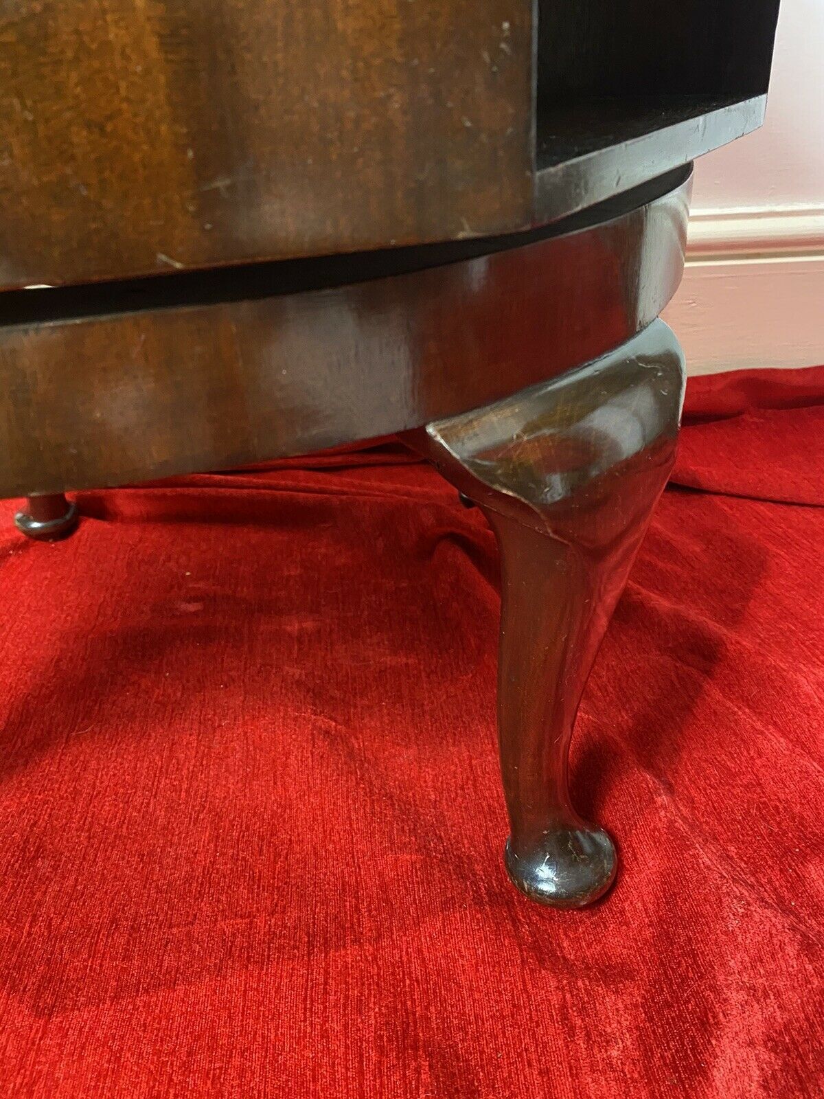photo furniture Revolving Octagonal Cherry Mahogany Bookcase On Elegant Queen Anne Legs
