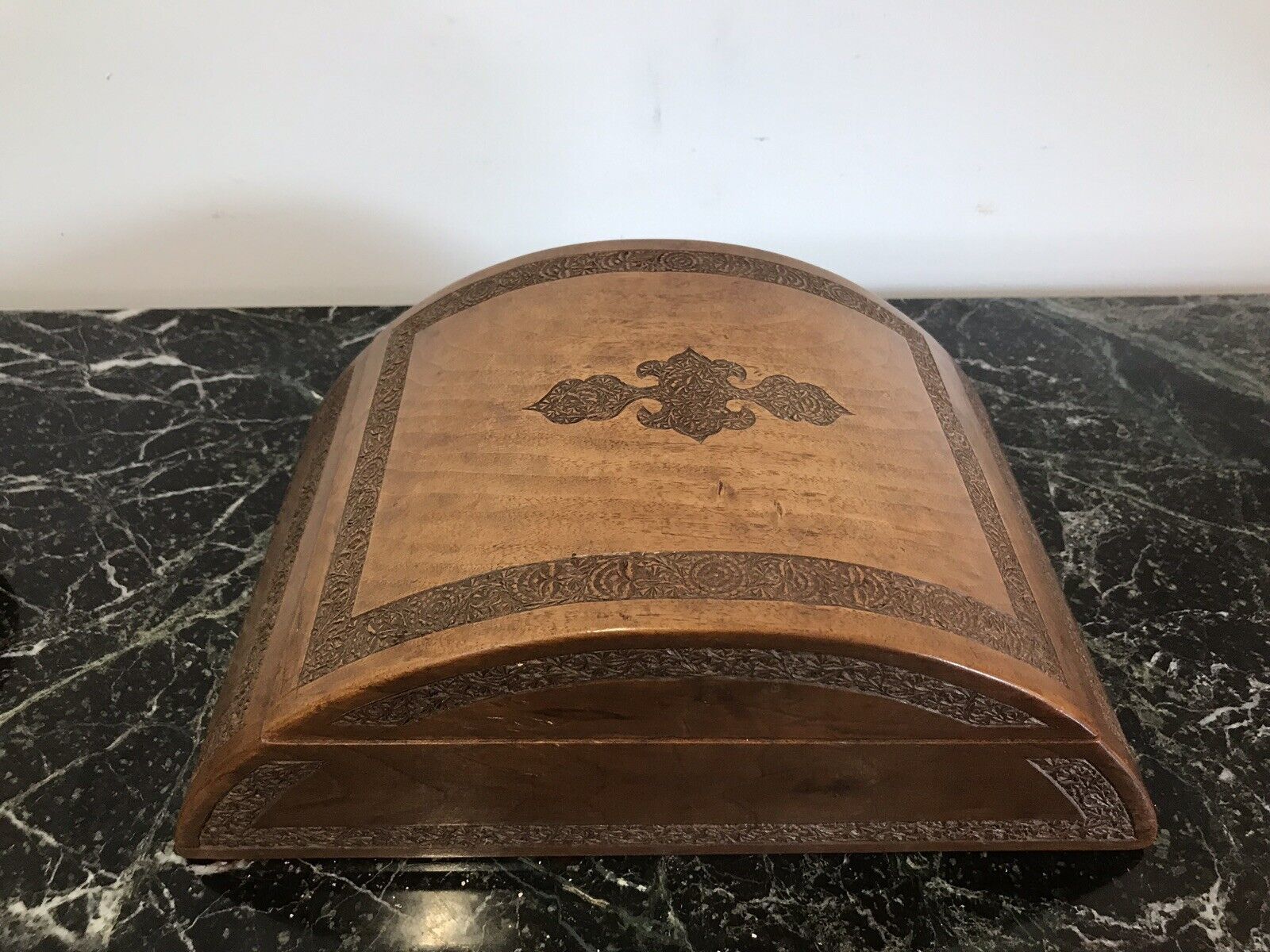 Ladies Boudoir Dome Shaped Oriental Carved Wood Jewellery Box photo Home Decor