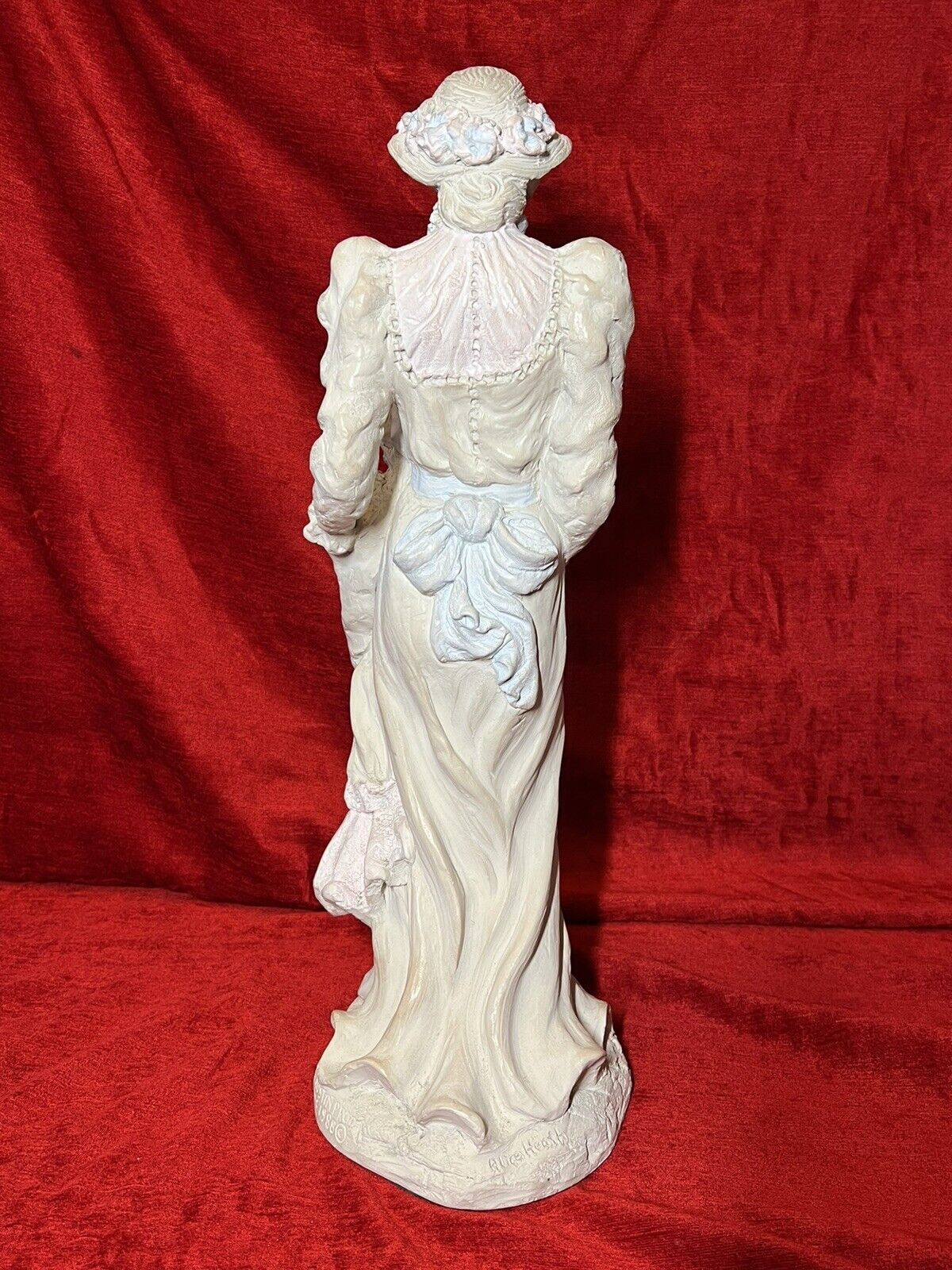 photo furniture Alice Heath Chalkware Sculpture Of Victorian Embracing Mother & Daughter Signed
