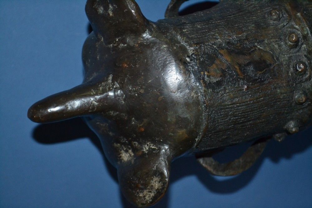 Large Early 19th Century Thai/Burmese Bronze And Mirrored Fo Lion, C 1820 photo vintage