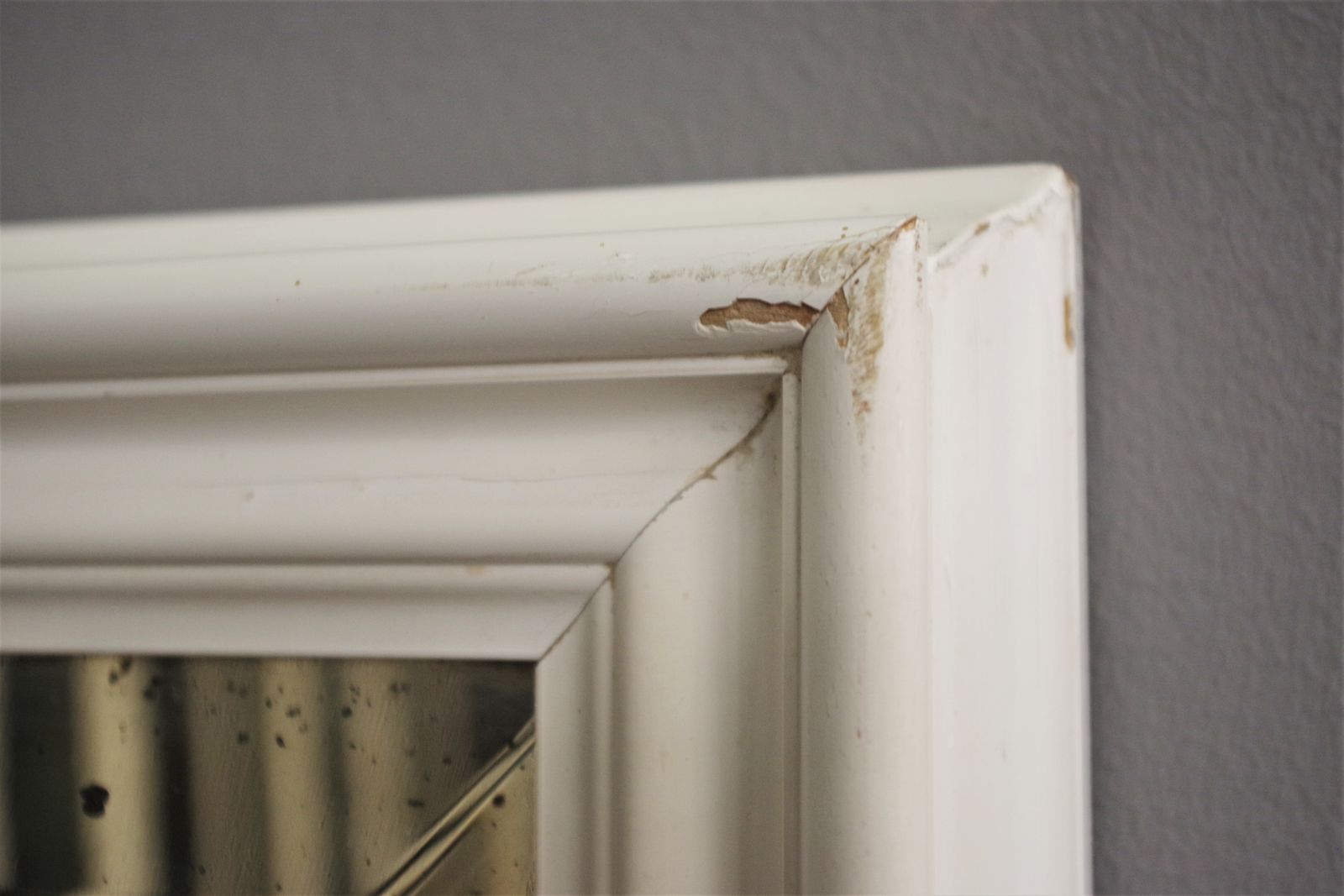 White Painted Wooden Frame Mirror   Giuseppe Restelli Cristani Mirrors, 1970s photo Home Decor
