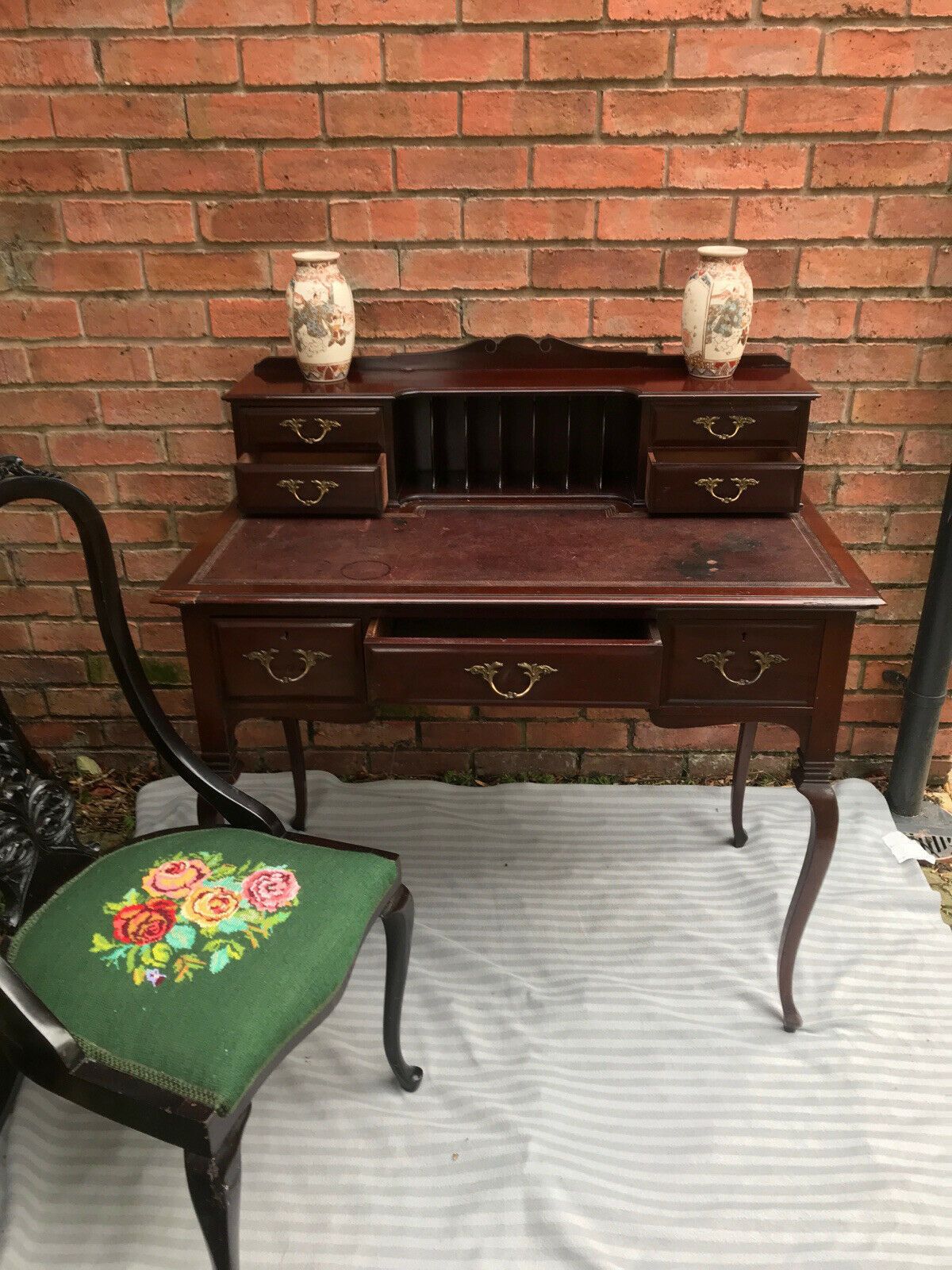 Ladies Period Art Nouveau Spanish Mahogany Writing Table With Chair