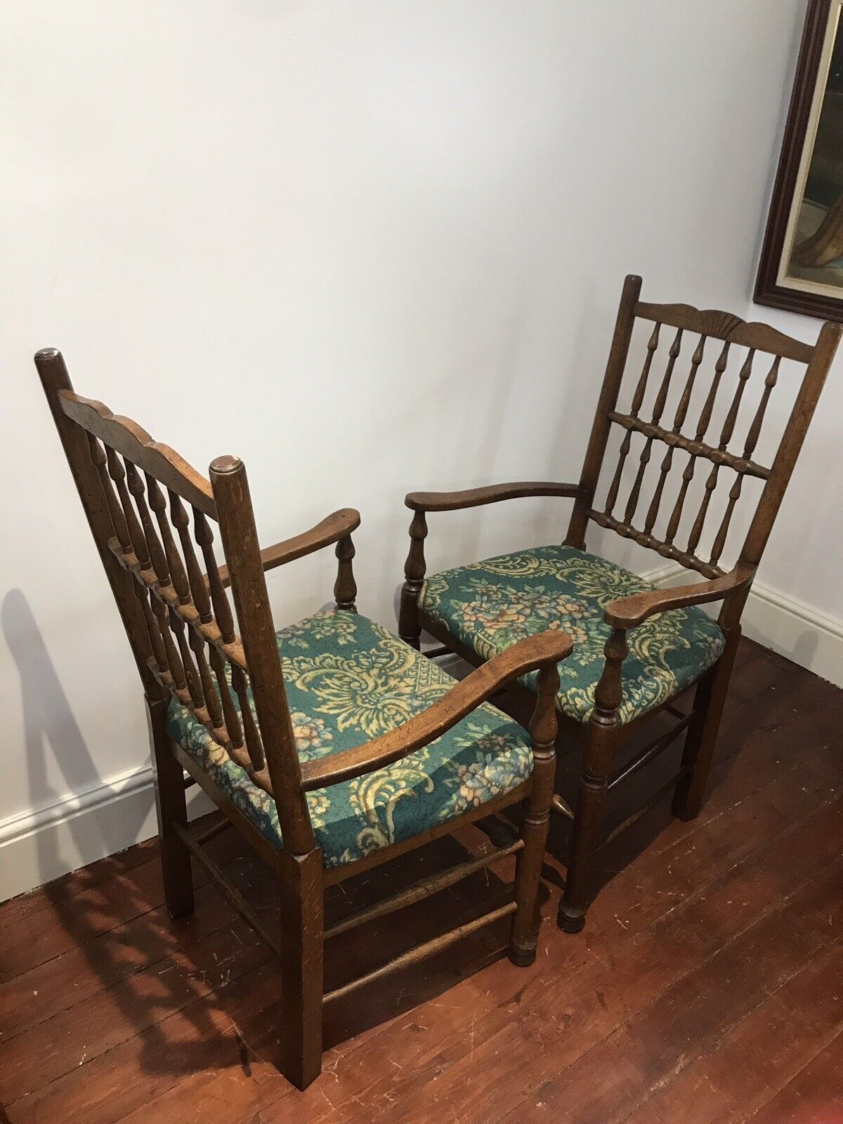 Fine Pair Victorian Spindle Back Clun Country Armchairs photo vinterior