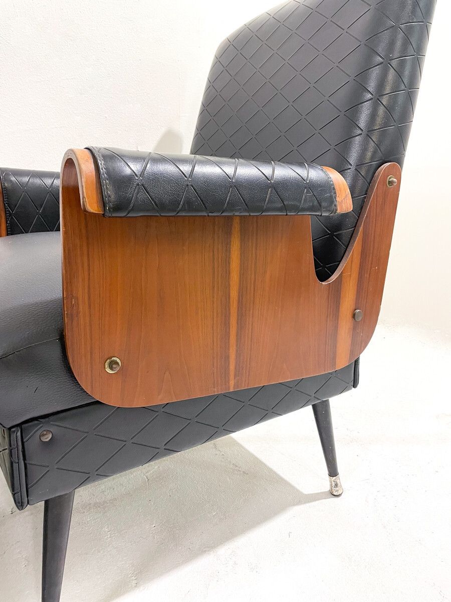 Pair Of Mid Century Modern Armchairs In Walnut & Vegan Leather photo vinterior
