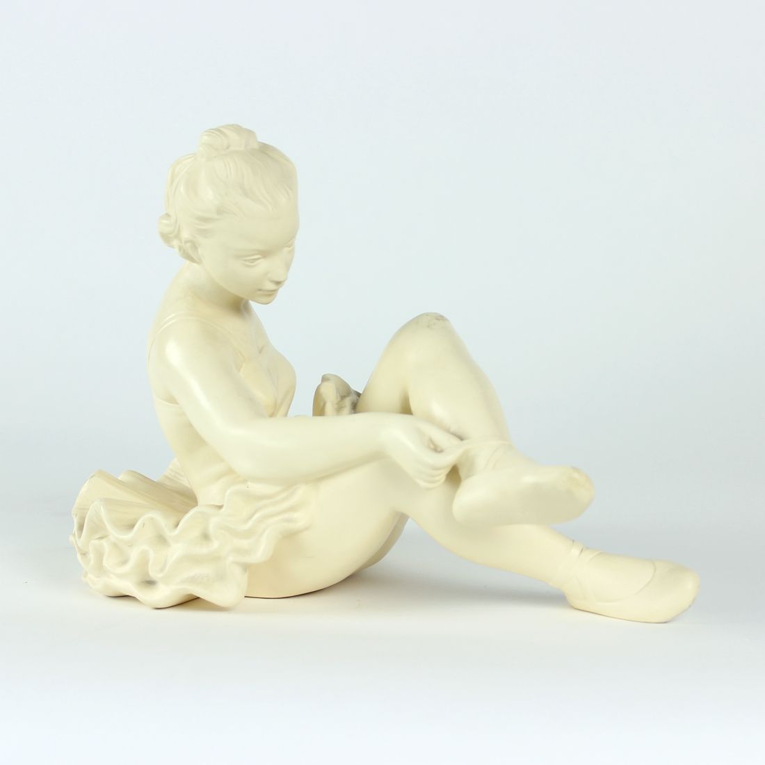 Mid Century Plaster Sculpture Of Ballet Dancer, Jihokera, Czechoslovakia 1960s photo vintage