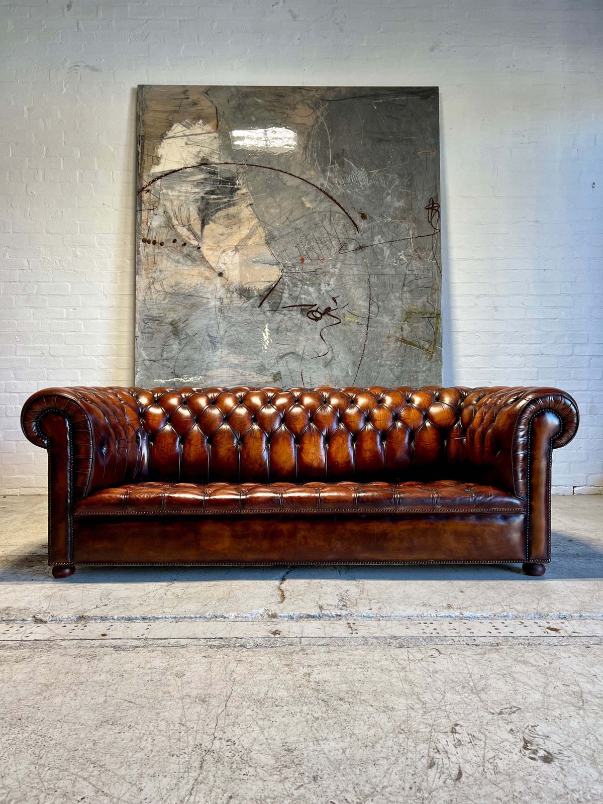Exceptional Midc Vintage Leather Chesterfield Sofa In Hand Dyed Horse Chestnut